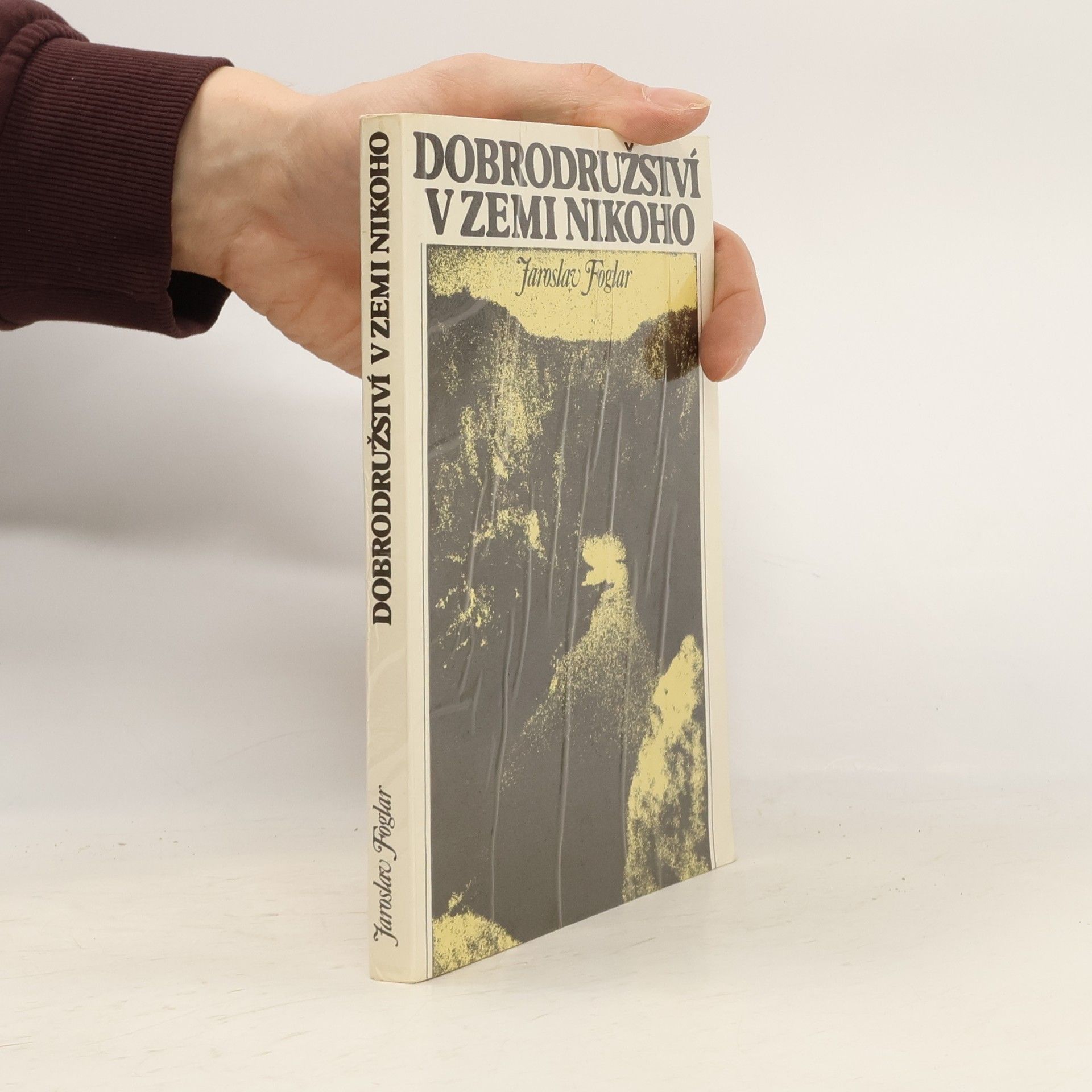 Jaroslav Foglar Dobrodružství v Zemi nikoho