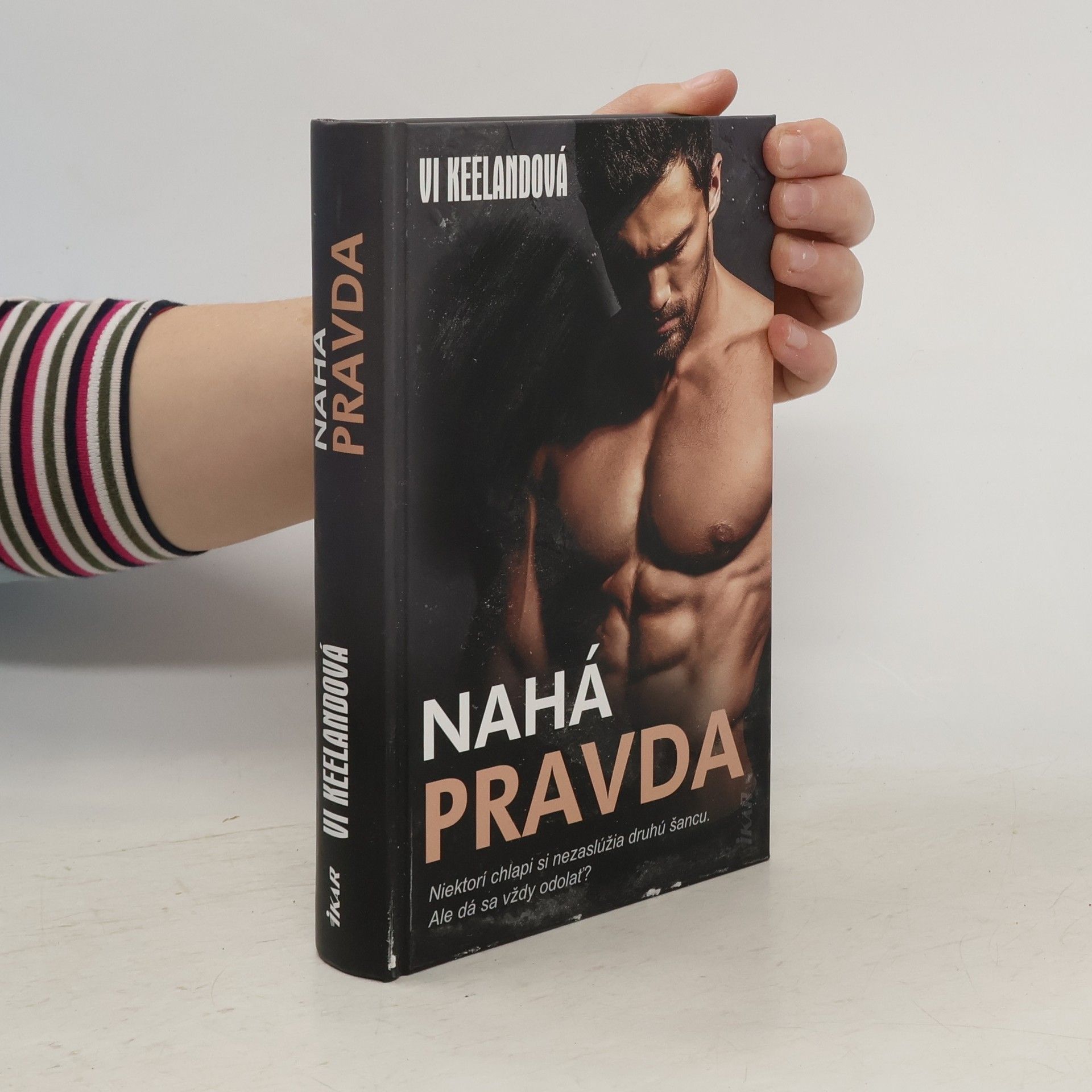 Vi Keeland Nahá pravda