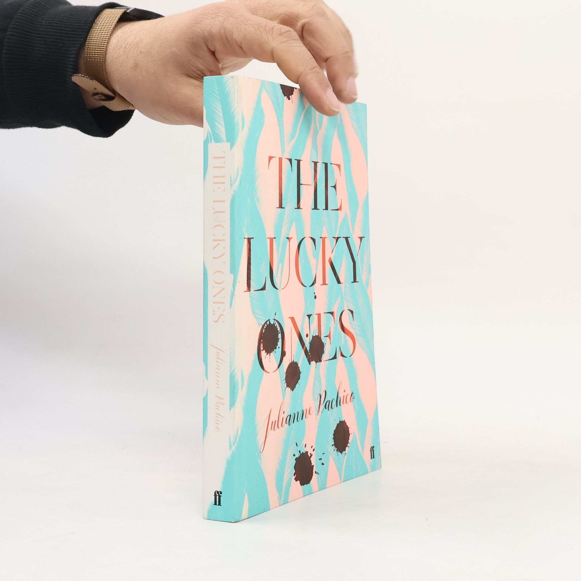 Julianne Pachico The Lucky Ones