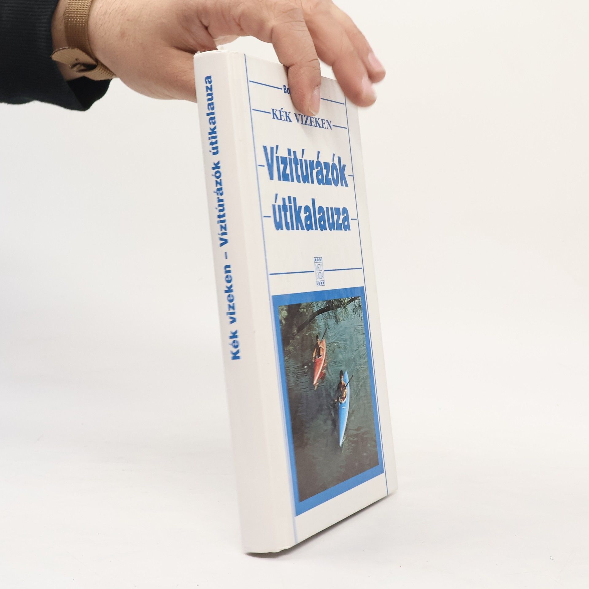 Auteurscollectief Kék vizeken