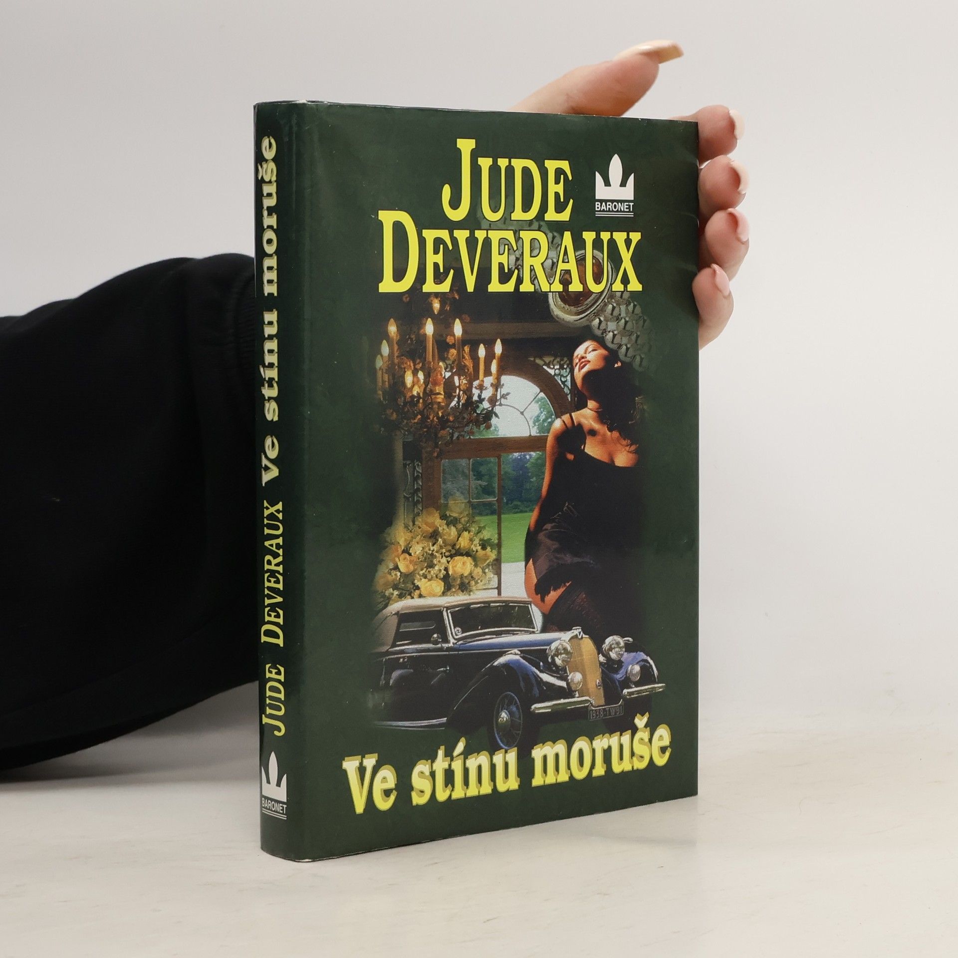 Jude Deveraux Ve stínu moruše