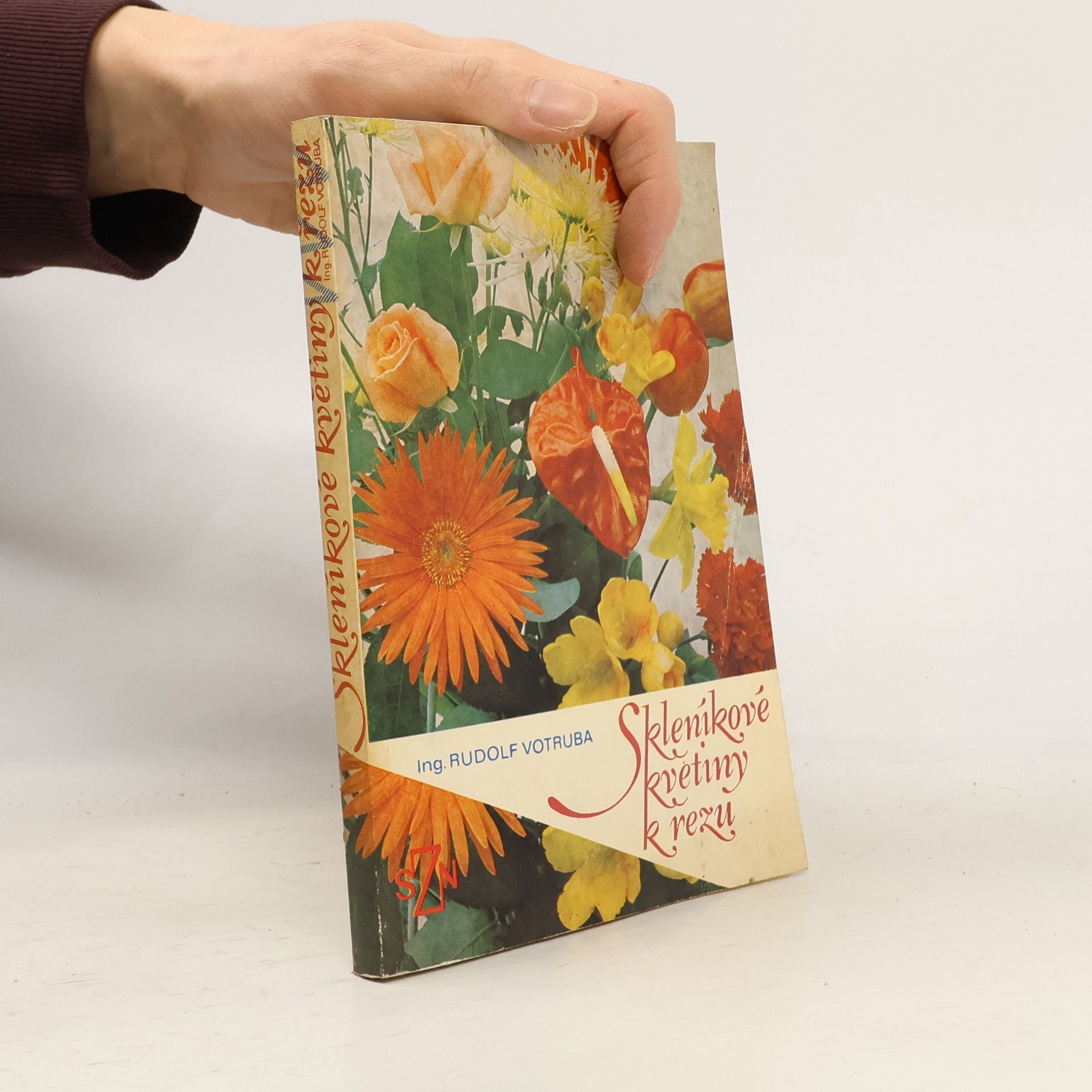 Skleníkové květiny k řezu