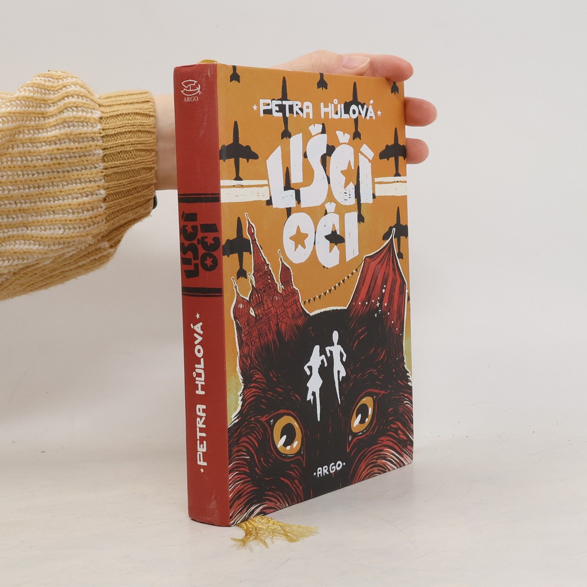 Petra Hůlová Liščí oči