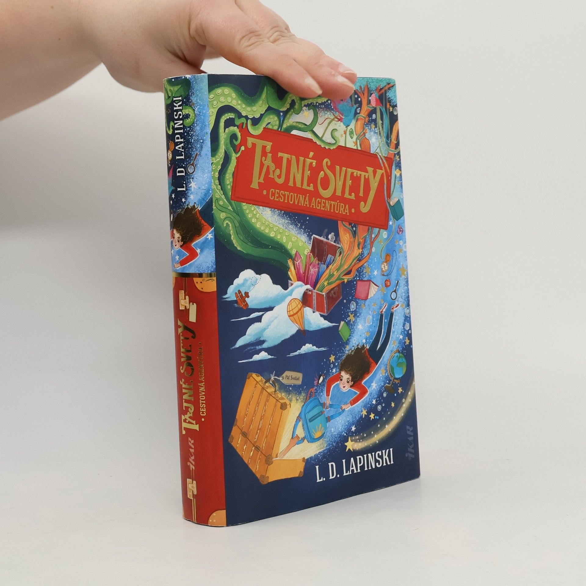 Lucy D. Lapinski Cestovná agentúra Tajné svety