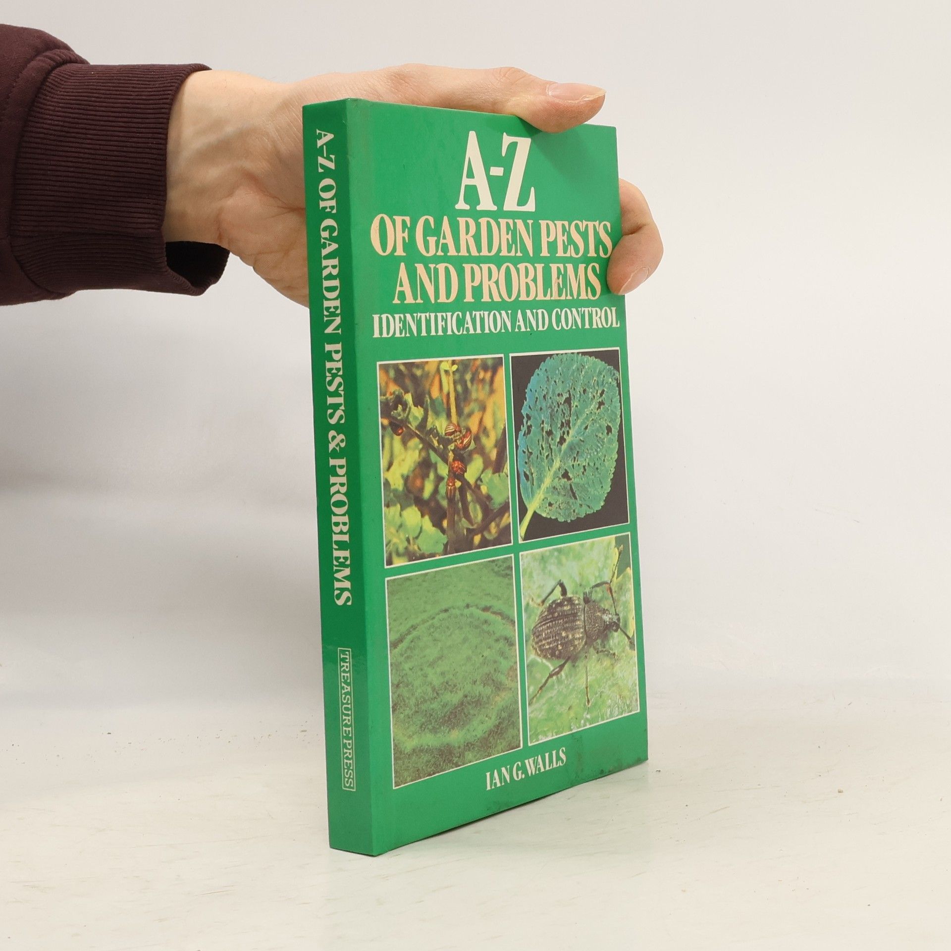 Ian Gascoigne Walls A. to Z. of Garden Pests and Problems