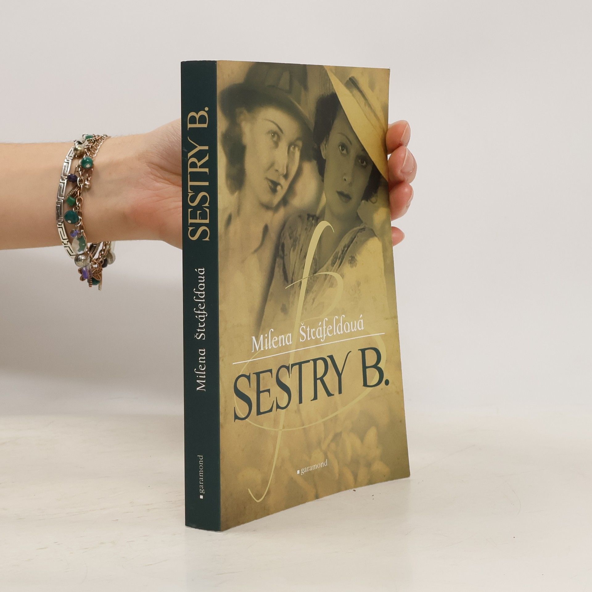 Milena Štráfeldová Sestry B.