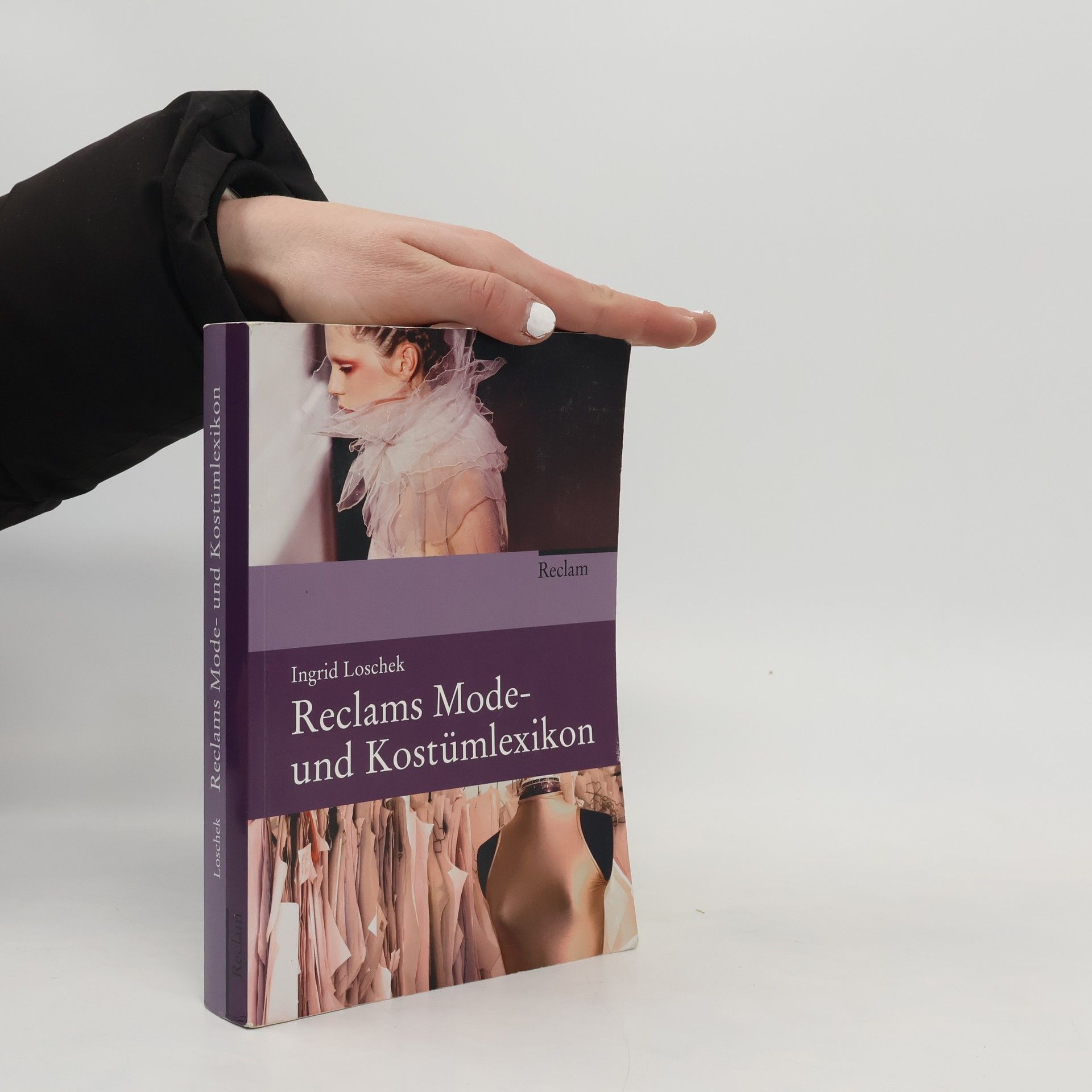 Ingrid Loschek Reclams Mode- und Kostümlexikon