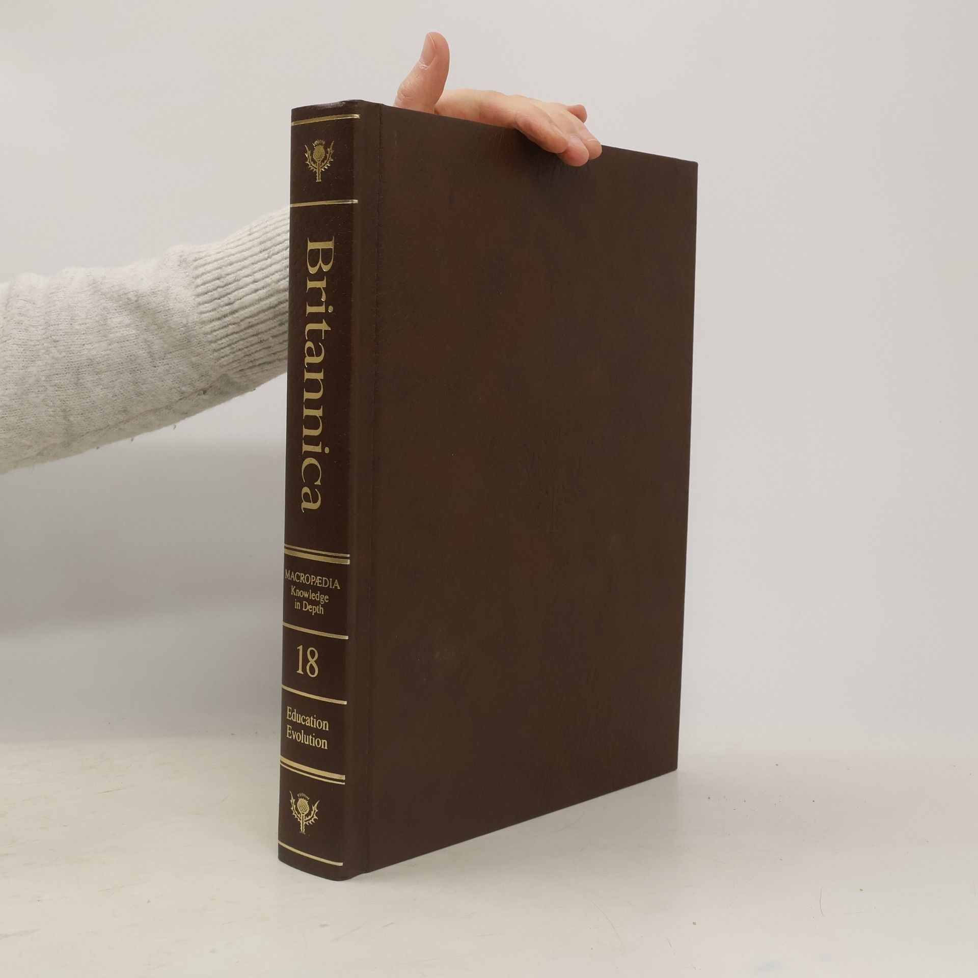 kolektiv Encyclopædia Britannica 18