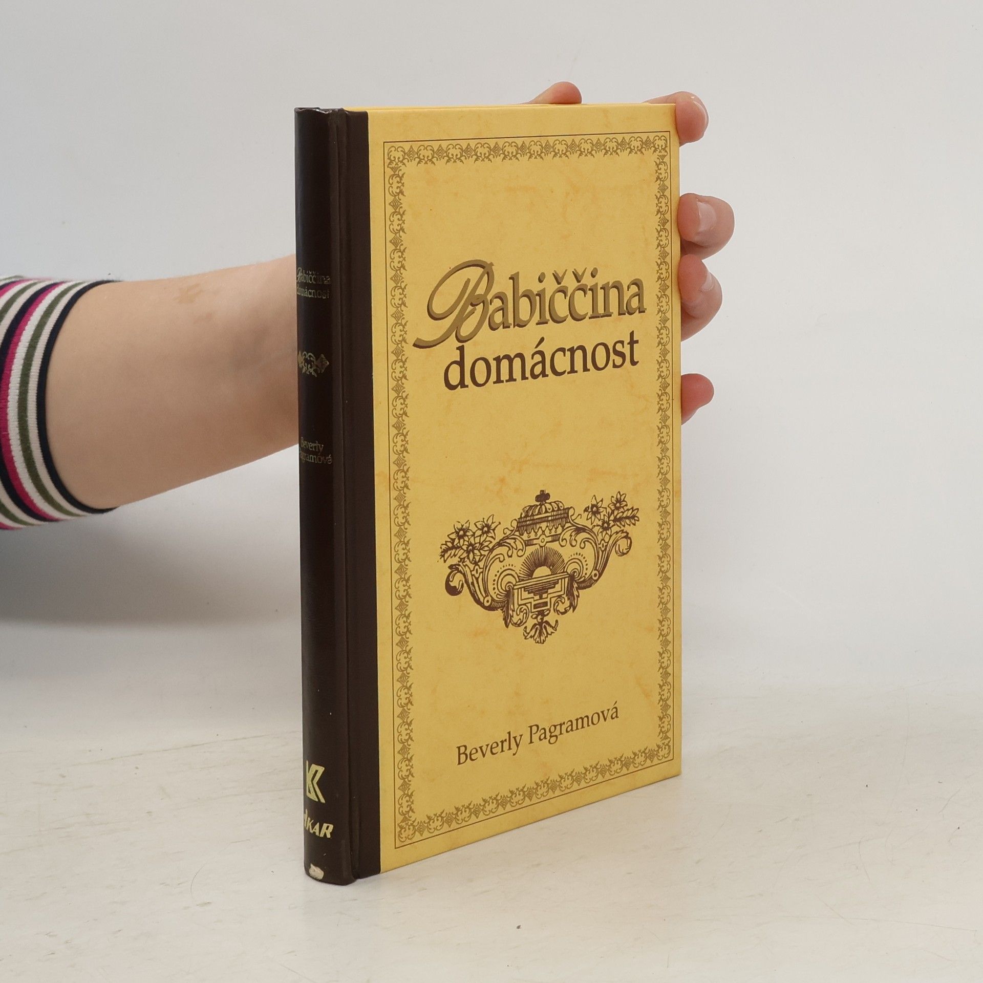 Beverly Pagram Babiččina domácnost