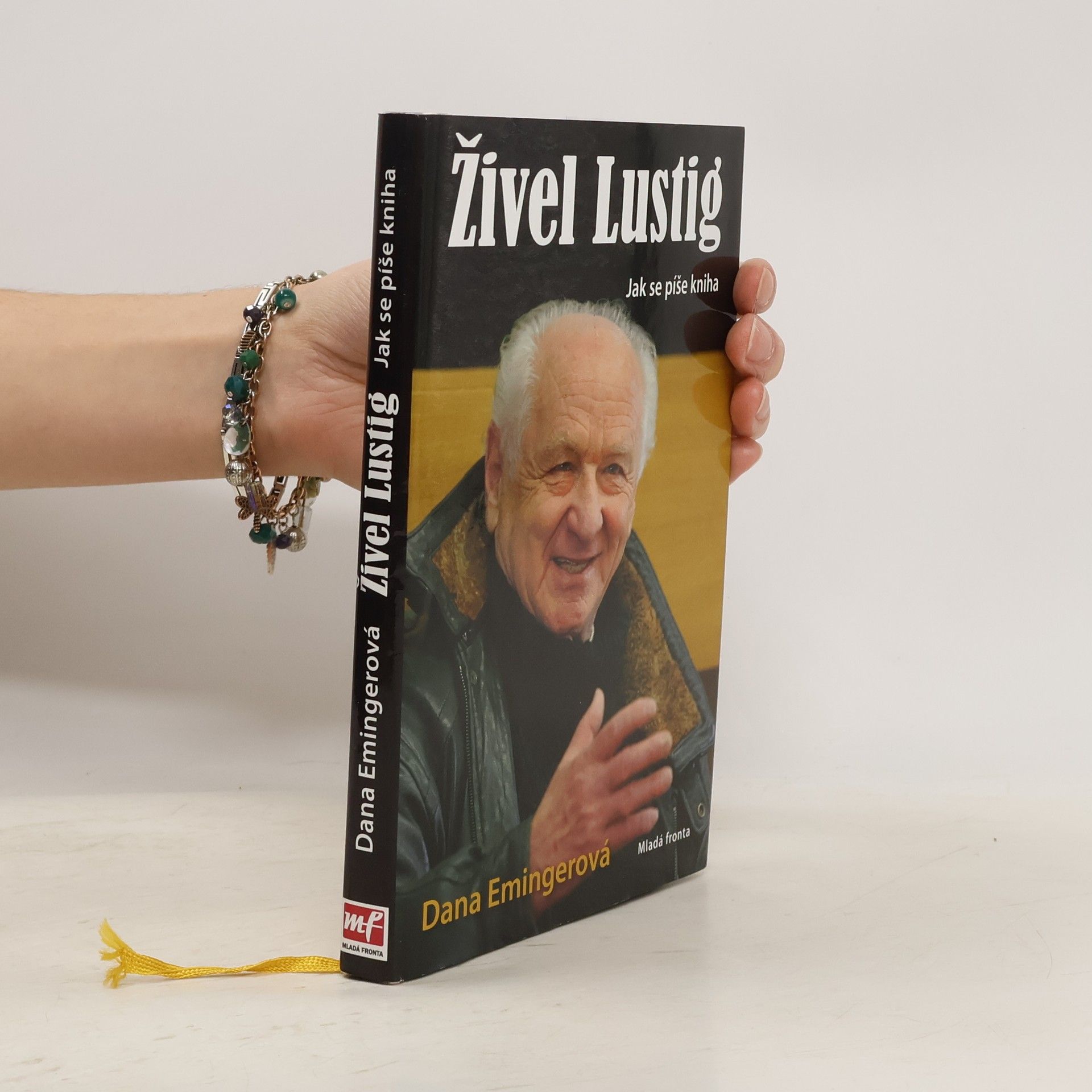 Dana Emingerová Živel Lustig. Jak se píše kniha aneb Hoď sebou ty bejku, už nemám moc času