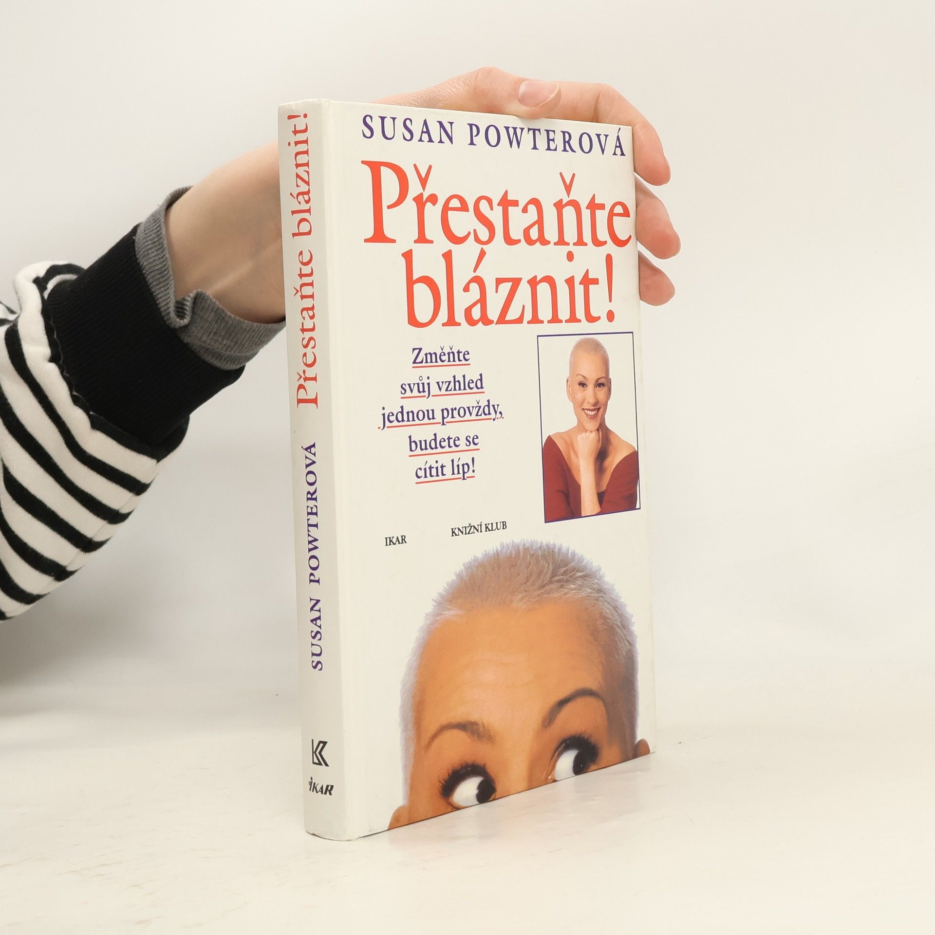 Přestaňte bláznit