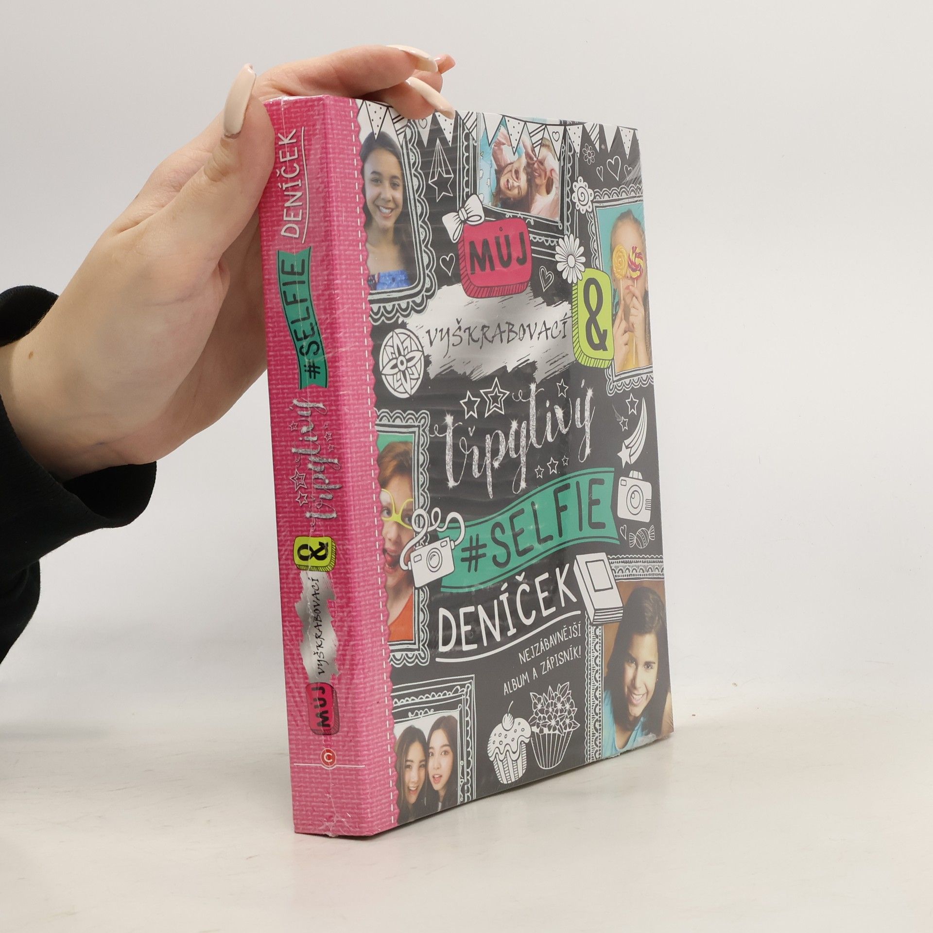 Autorenkollektiv Můj selfie deníček
