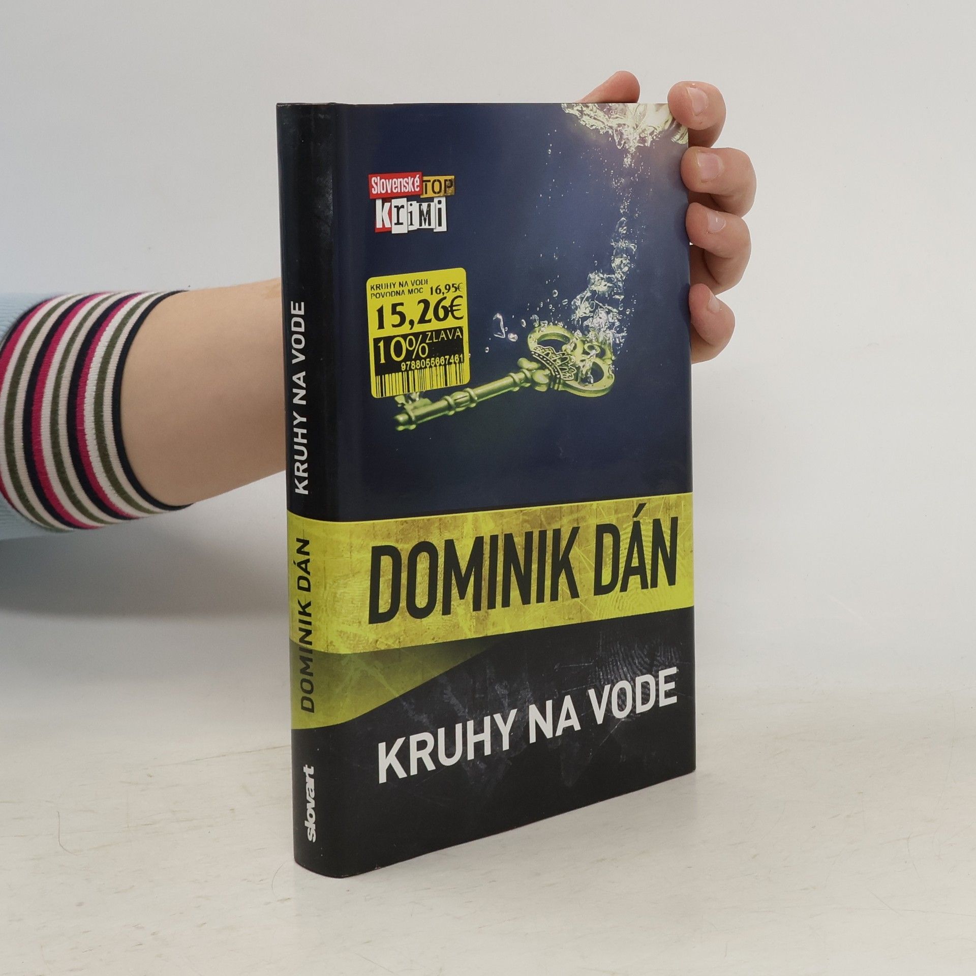 Dominik Dán Kruhy na vode