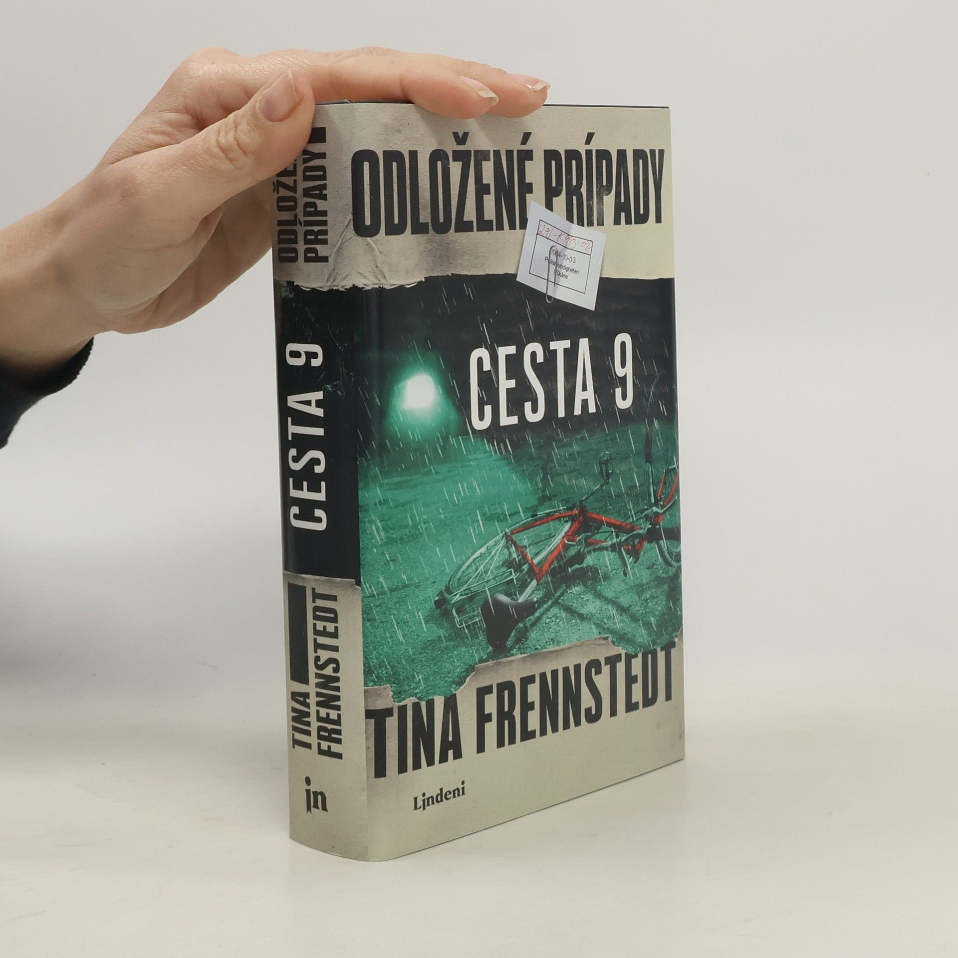 Tina Frennstedt Odložené prípady. Cesta 9