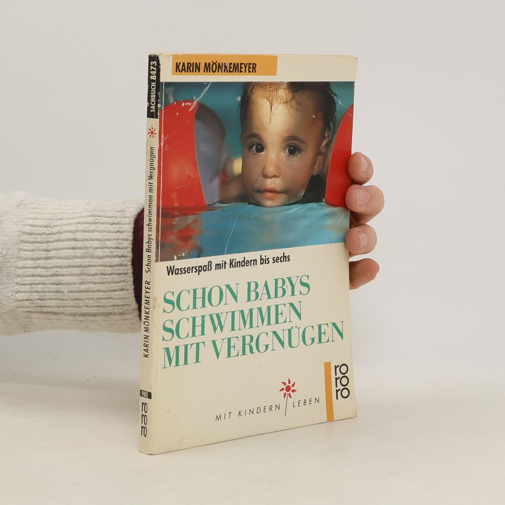 Karin Mönkemeyer Schon Babys schwimmen mit Vergnügen