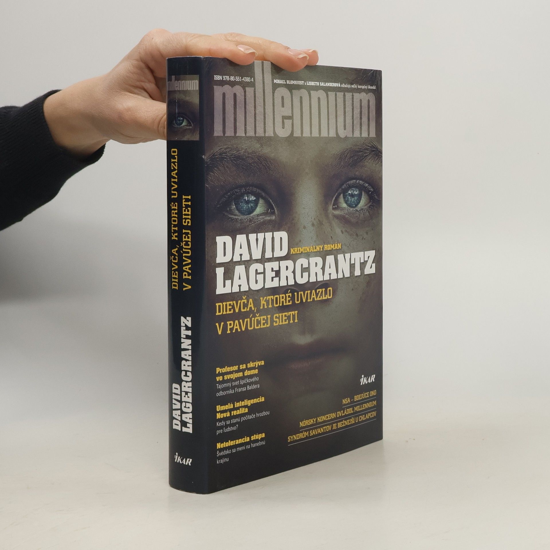 David Lagercrantz Dievča, ktoré uviazlo v pavúčej sieti