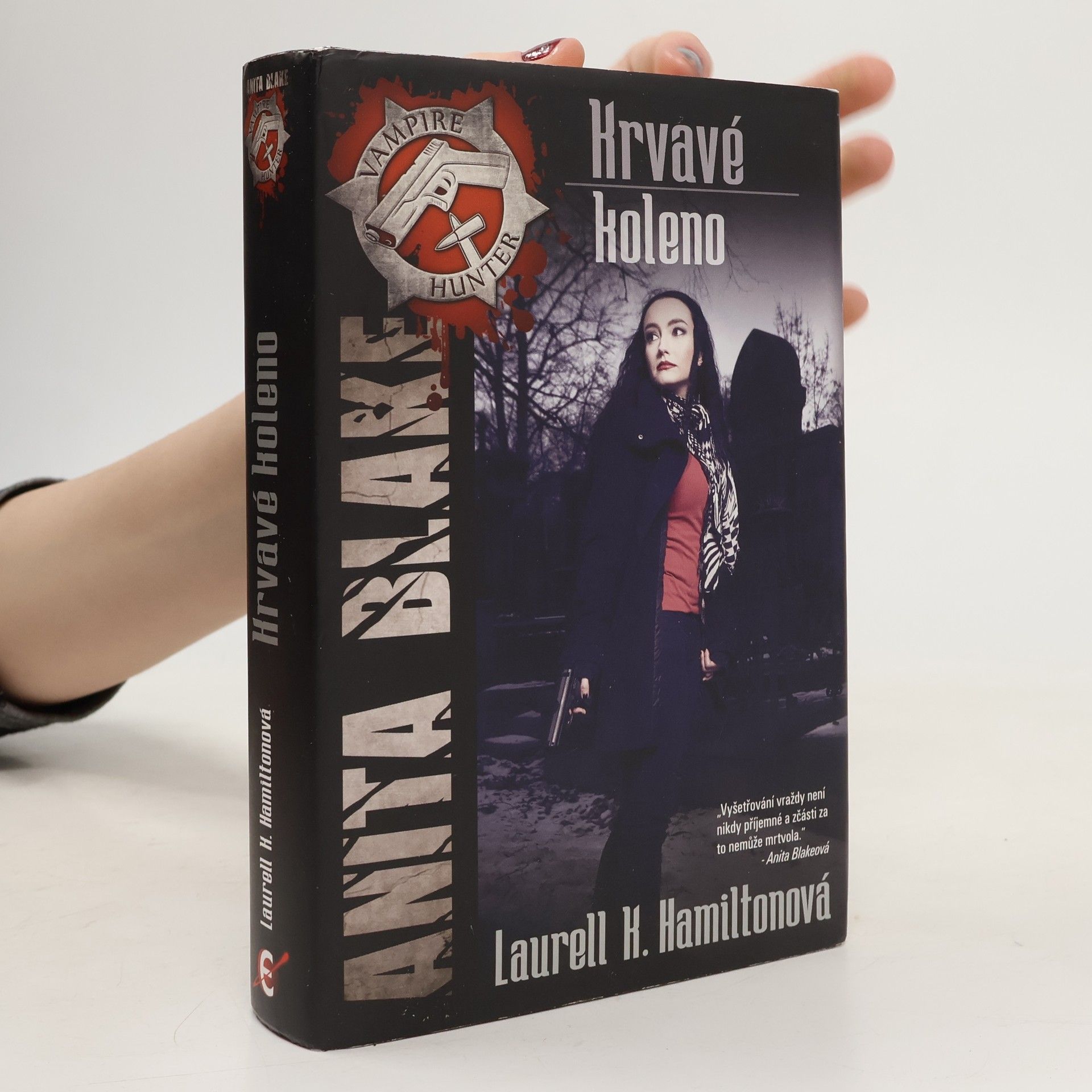 Laurell Kaye Hamilton Krvavé koleno