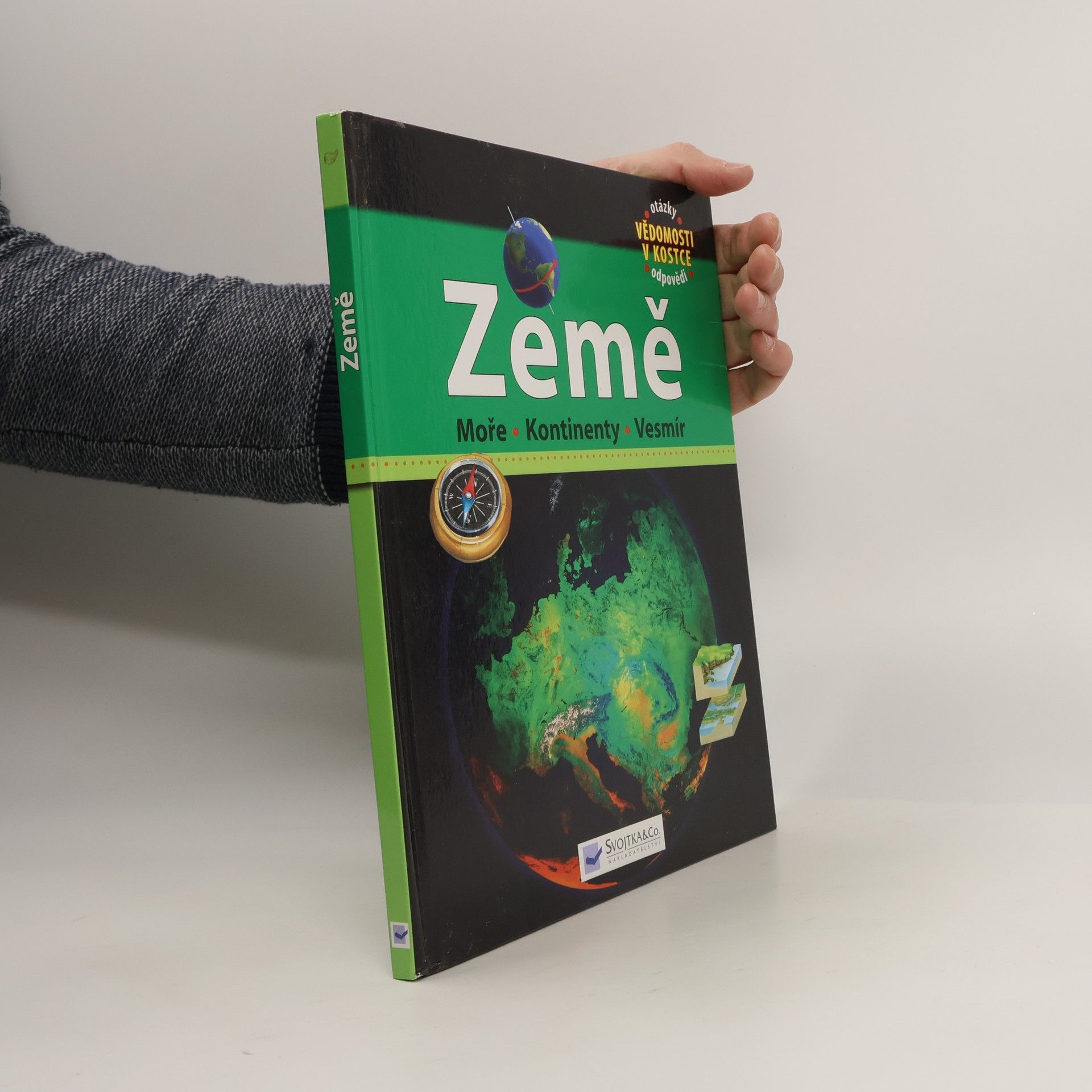 kolektiv Země. Moře, kontinenty, vesmír