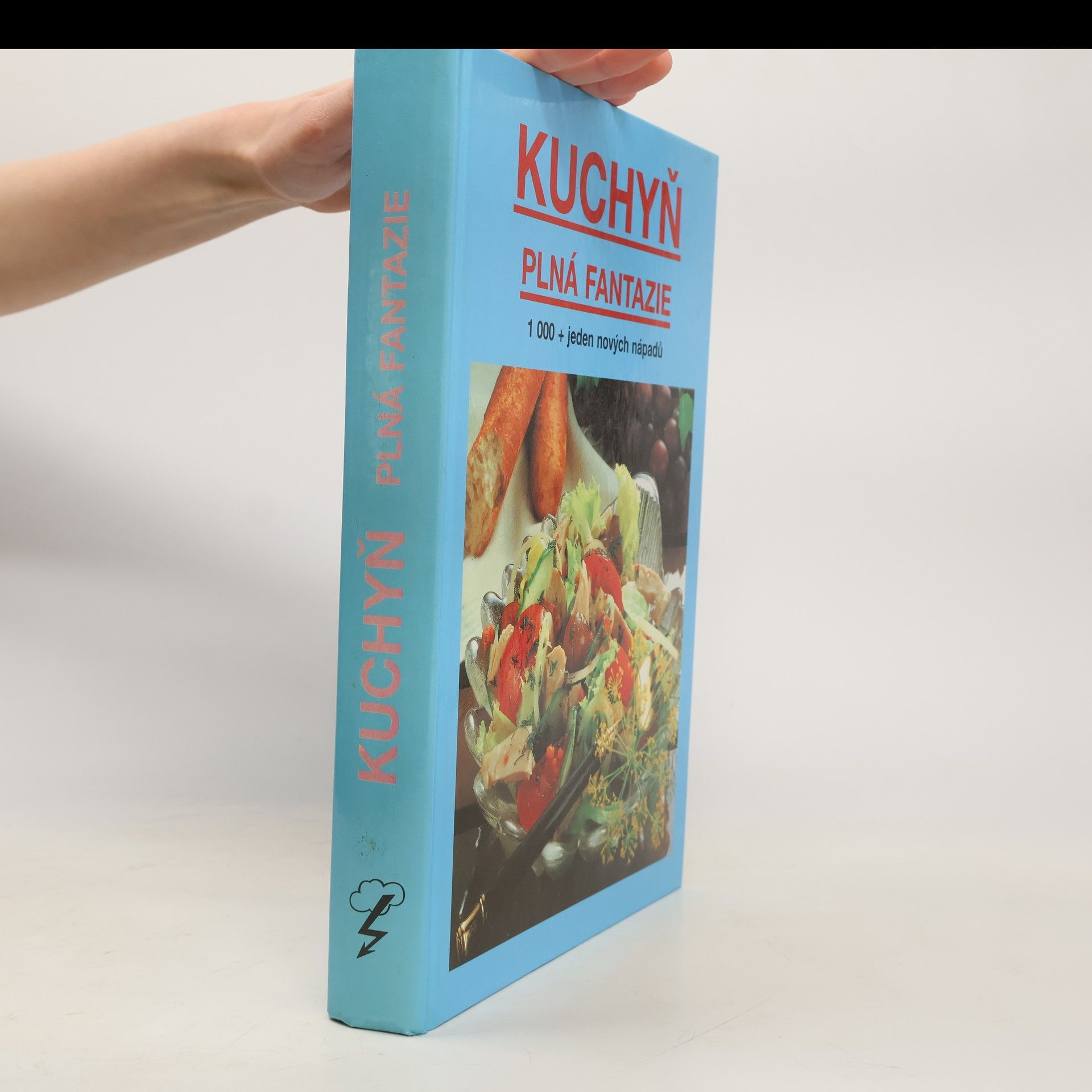Václav Škoda Kuchyň plná fantazie. Tisíc + jeden nový nápad pro dnešní kuchyni