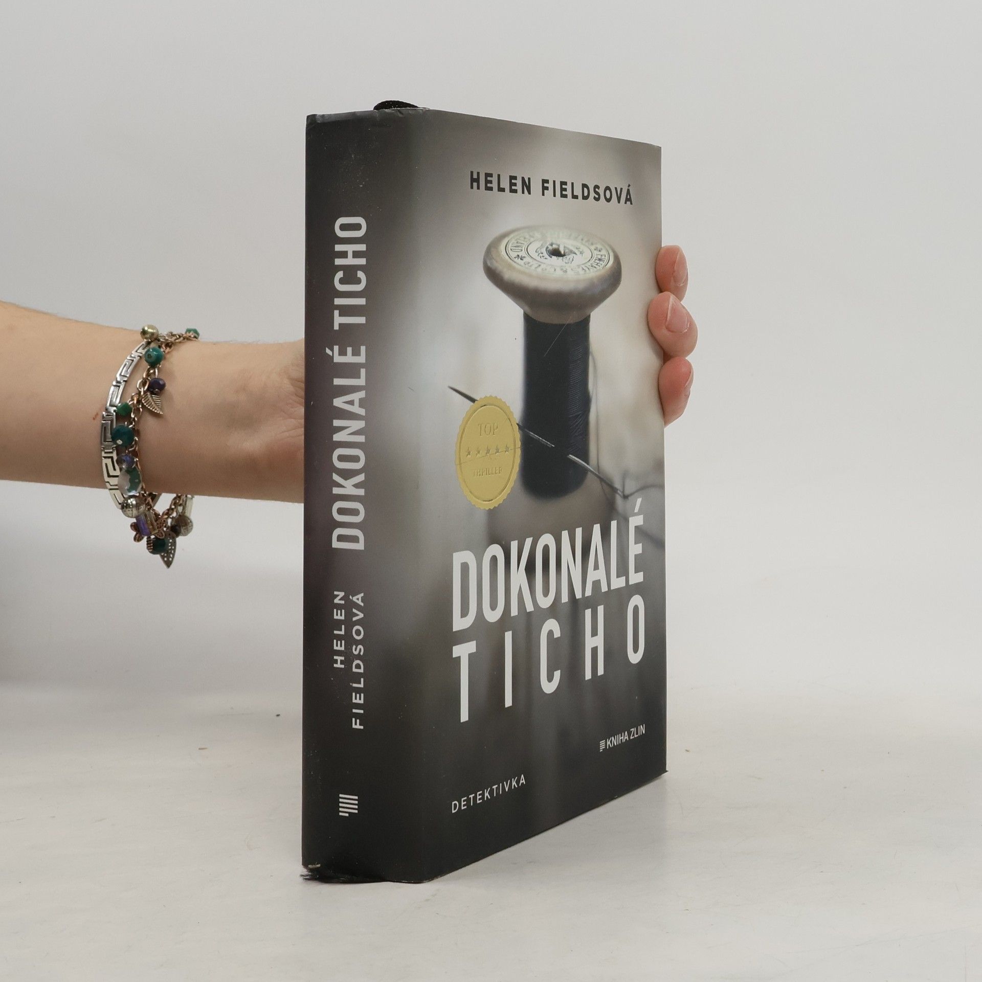 Helen Fields Dokonalé ticho