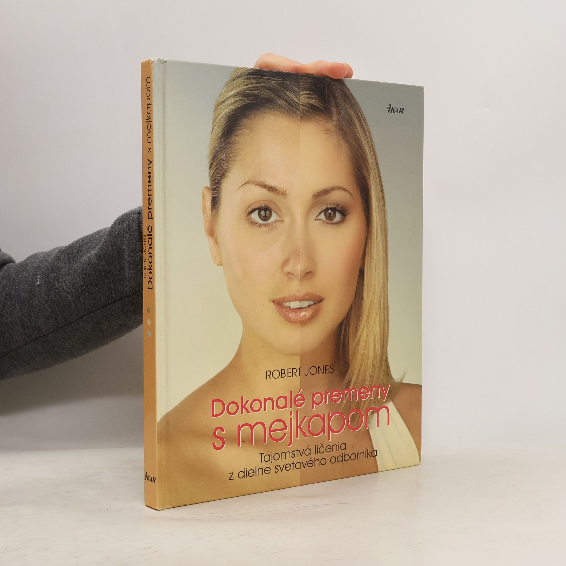 Robert W. Jones Dokonalé premeny s mejkapom