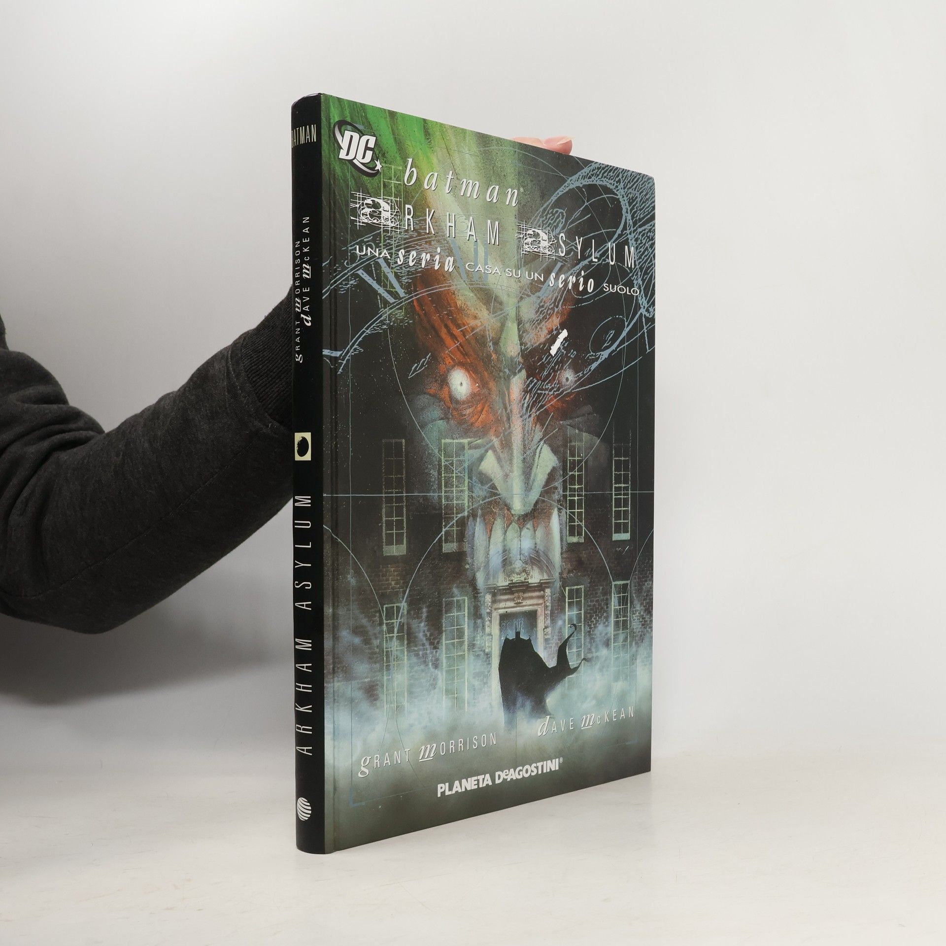 Grant Morrison Arkham Asylum. Batman
