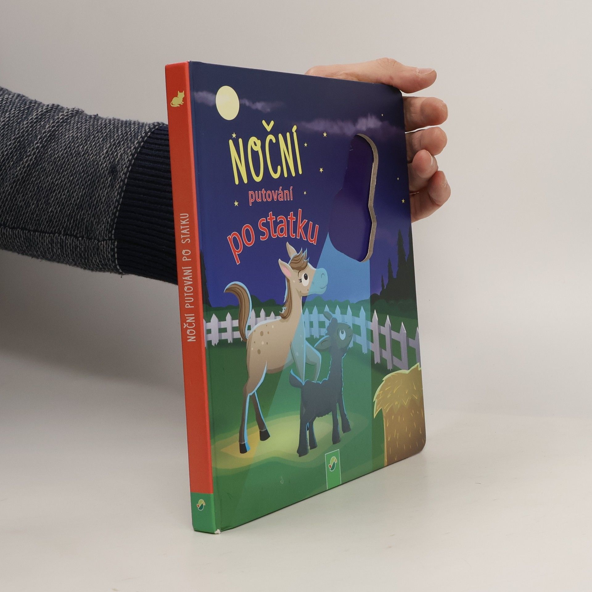 Nicola Berger Noční putování po statku