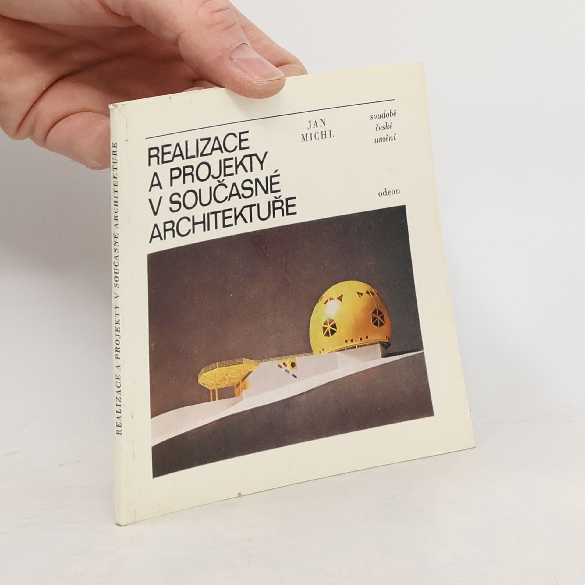 Jan Michl Realizace a projekty v současné architektuře