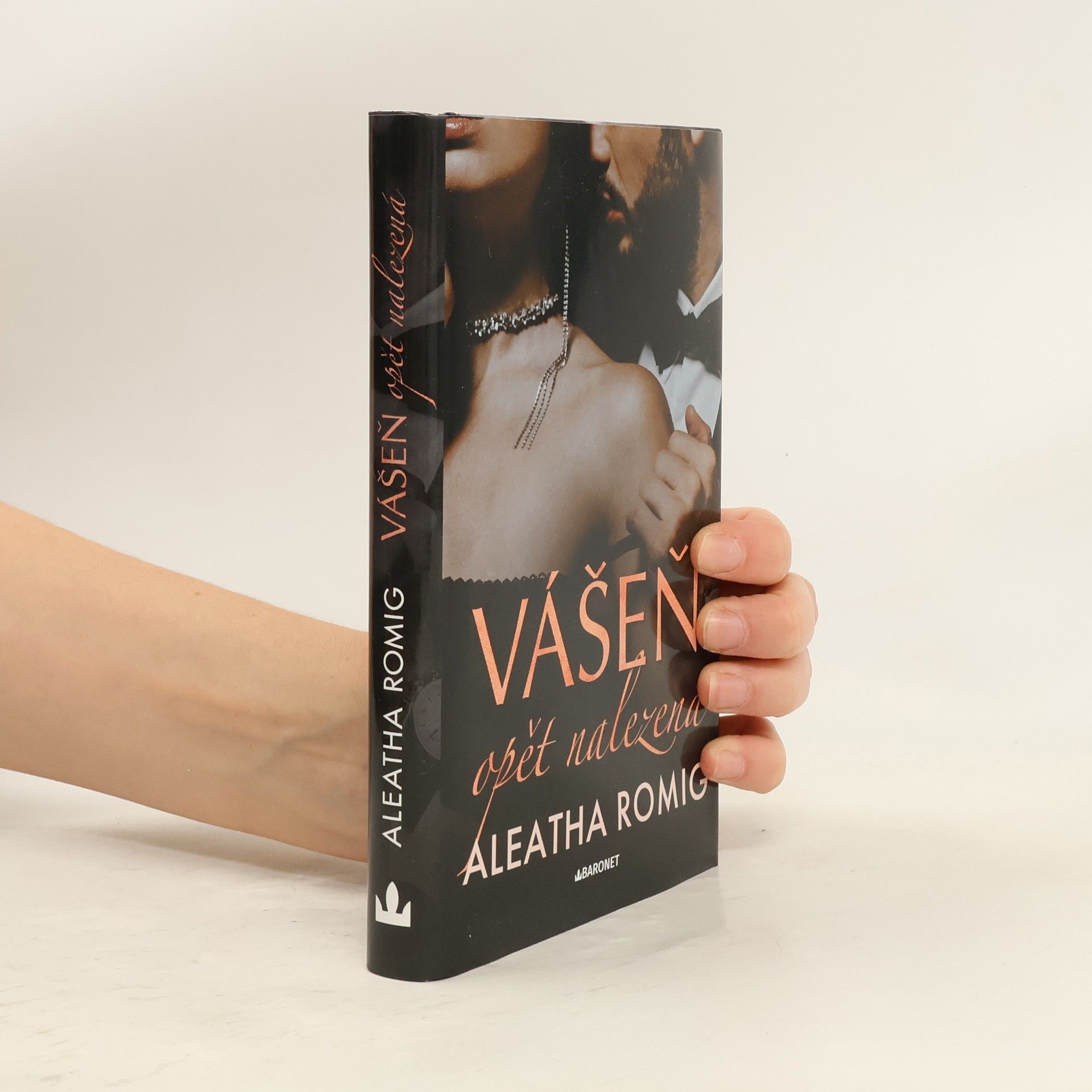 Romig Aleatha Vášeň opět nalezená