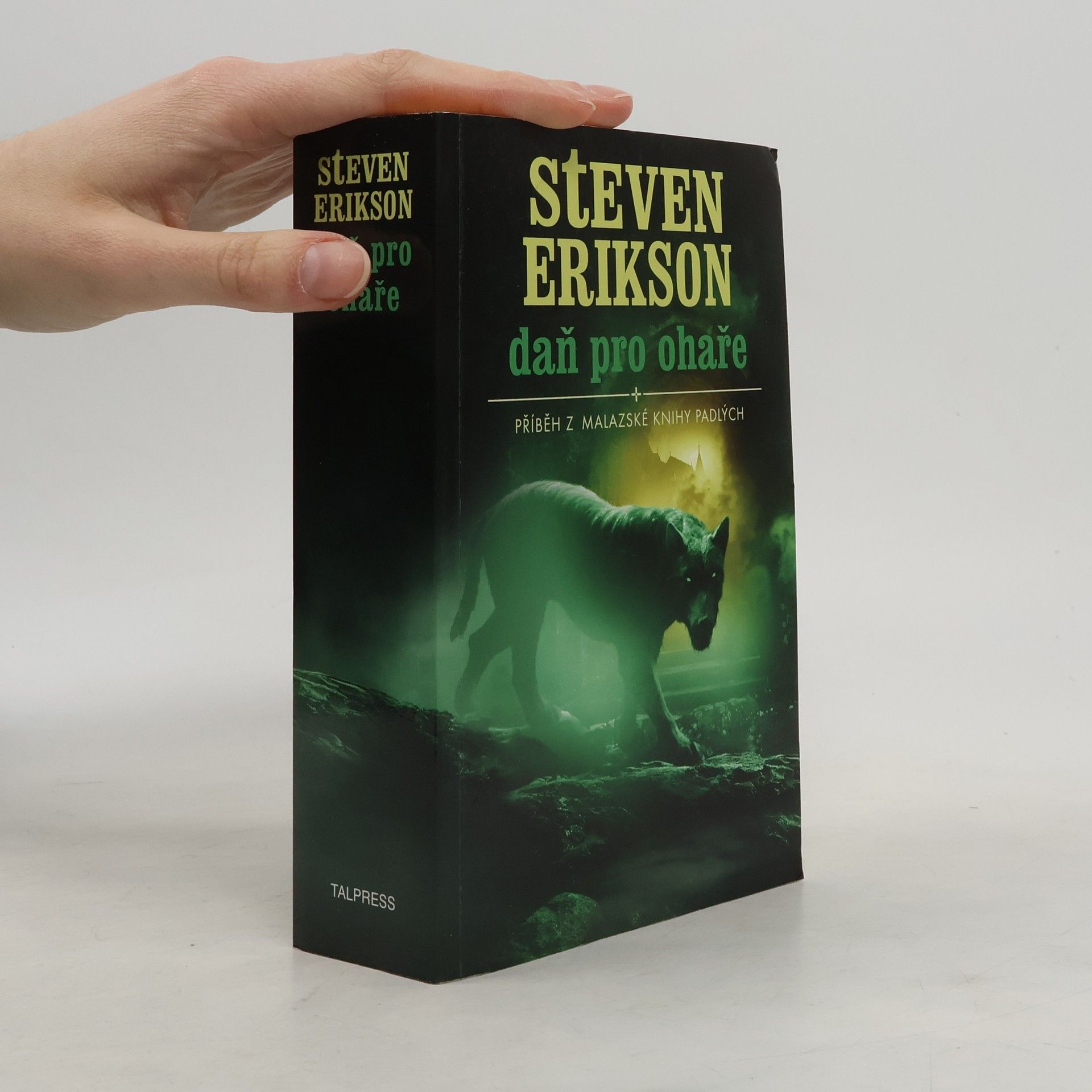 Steven Erikson Daň pro ohaře