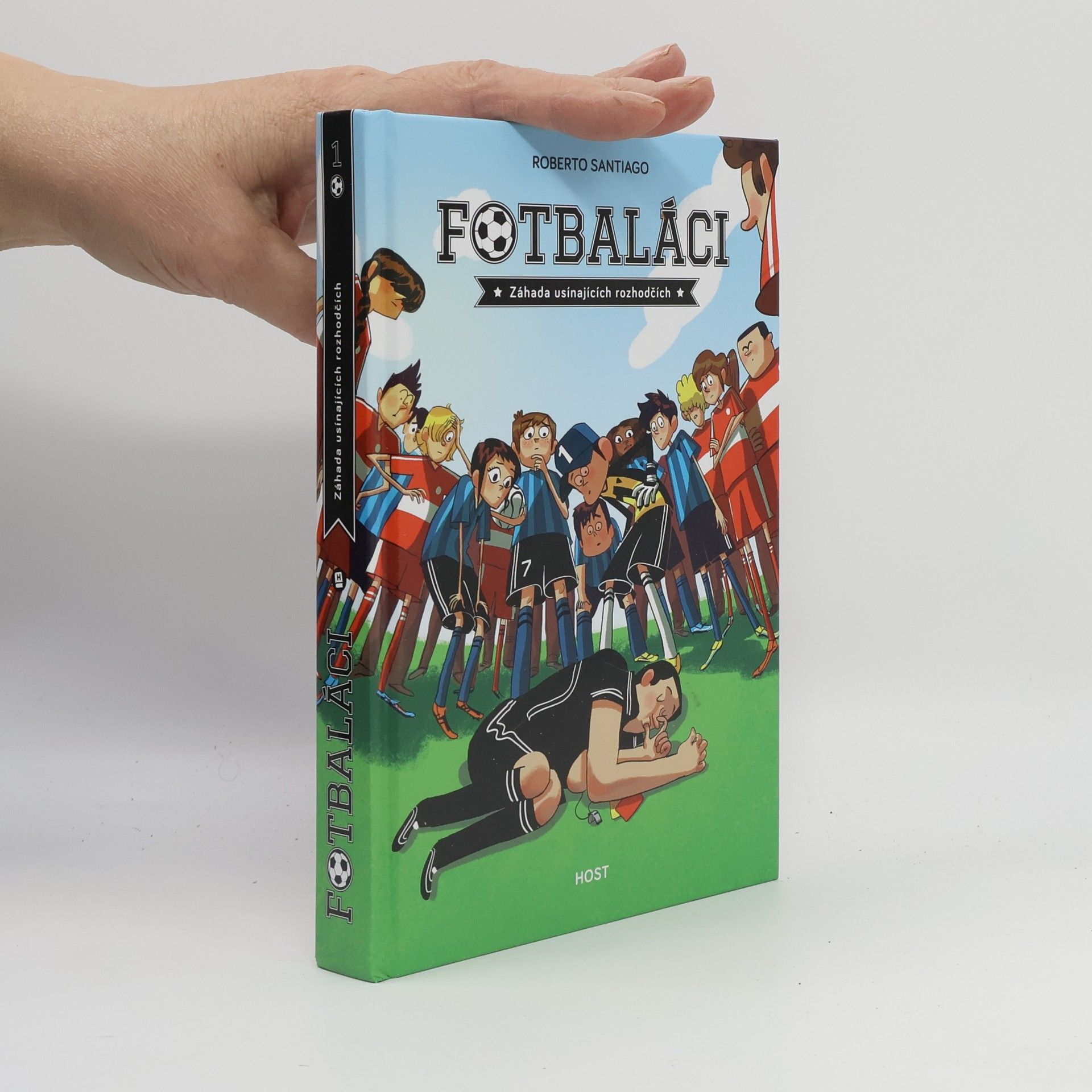 Fotbaláci 1. Záhada usínajících rozhodčích