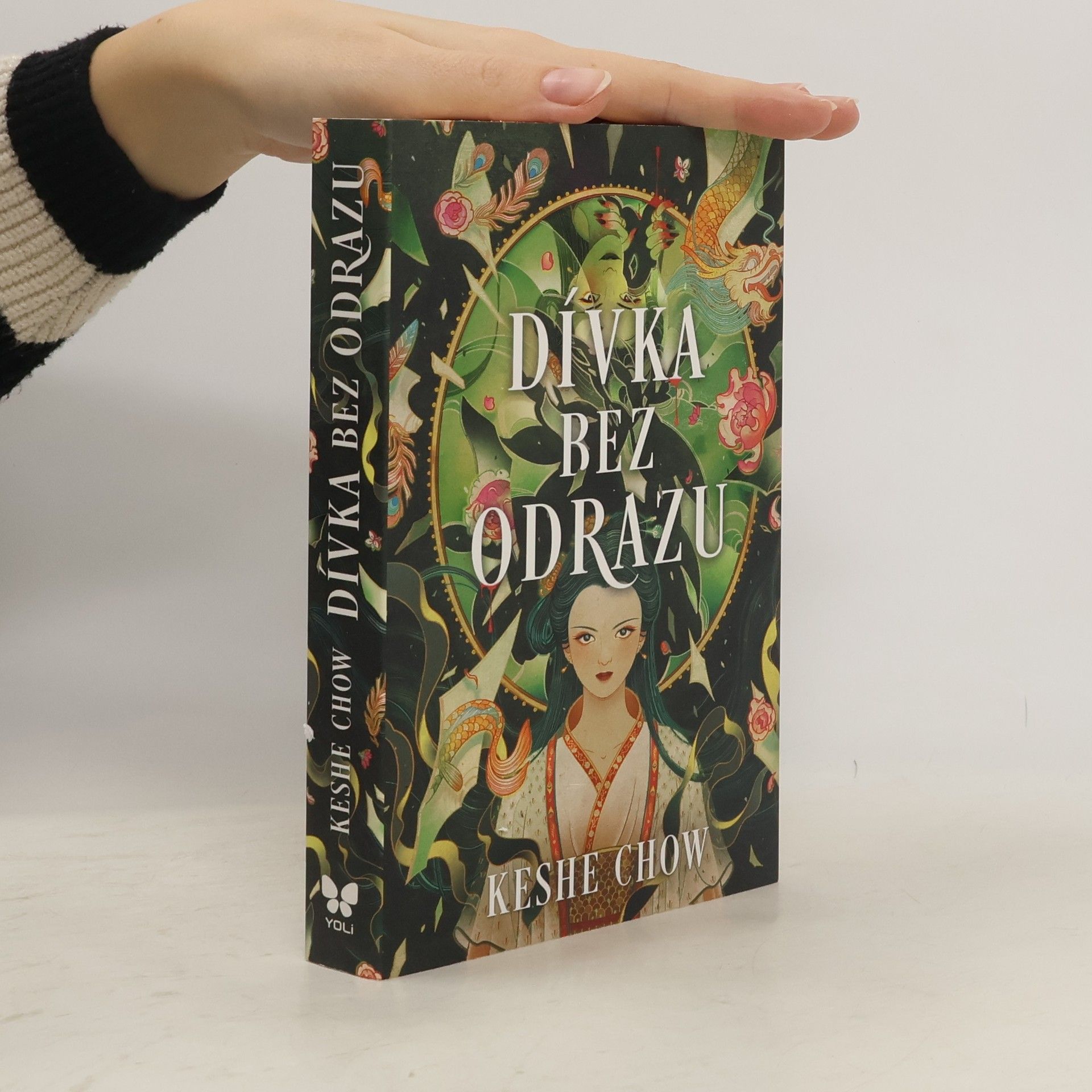 Keshe Chow Dívka bez odrazu