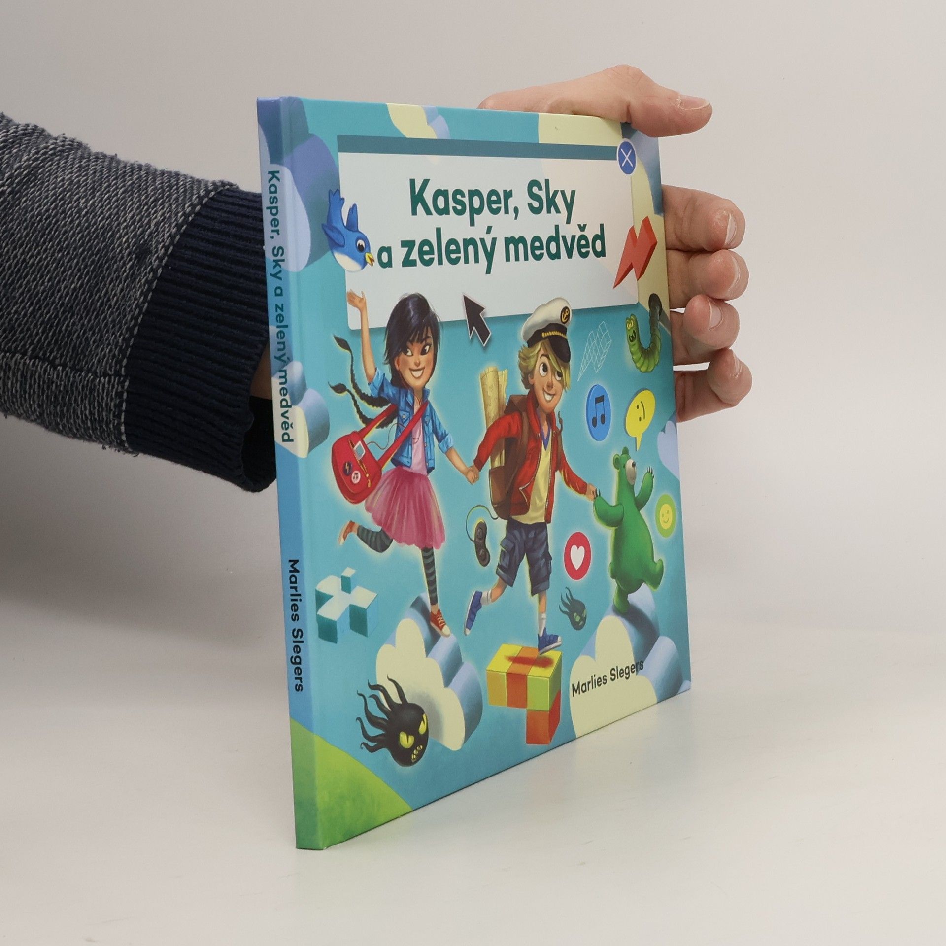 Kasper, Sky a zelený medvěd