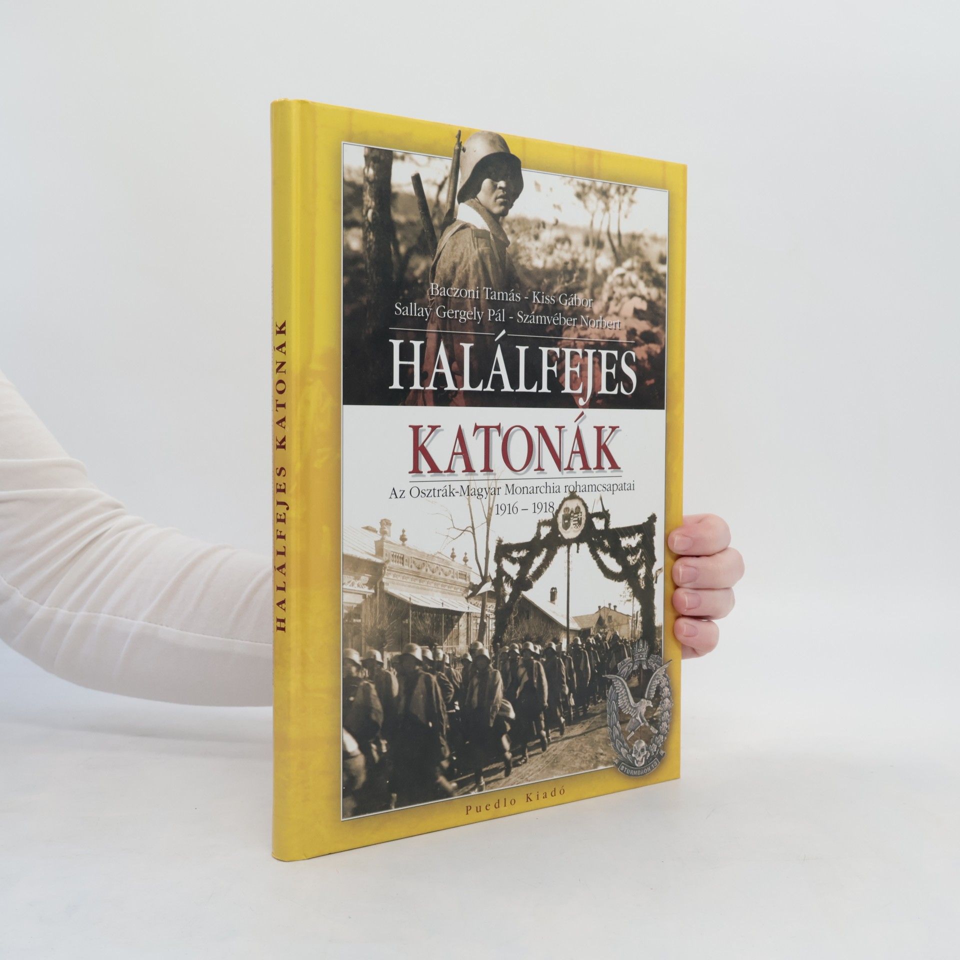 Tamás Baczoni Halálfejes katonák