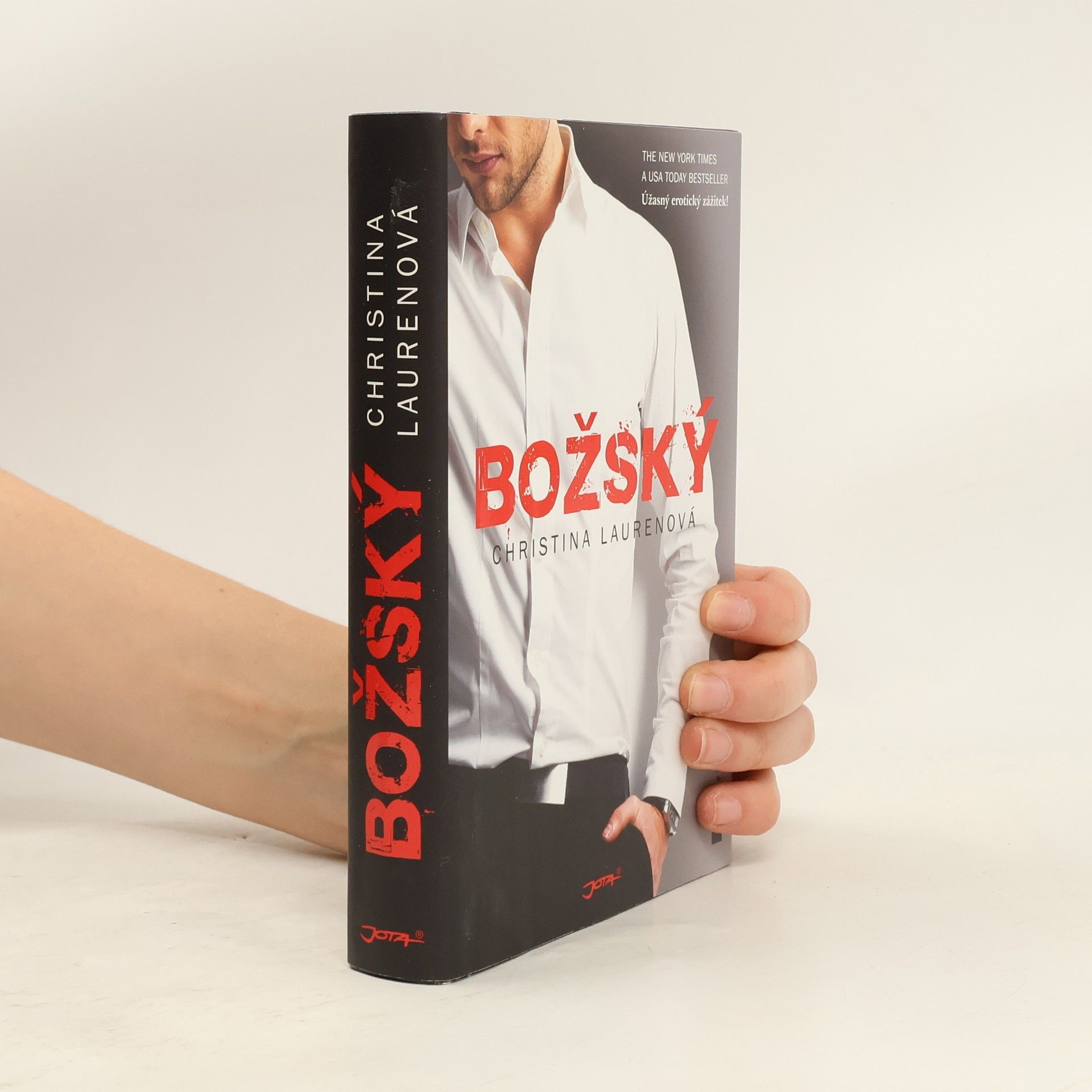 Christina Lauren Božský