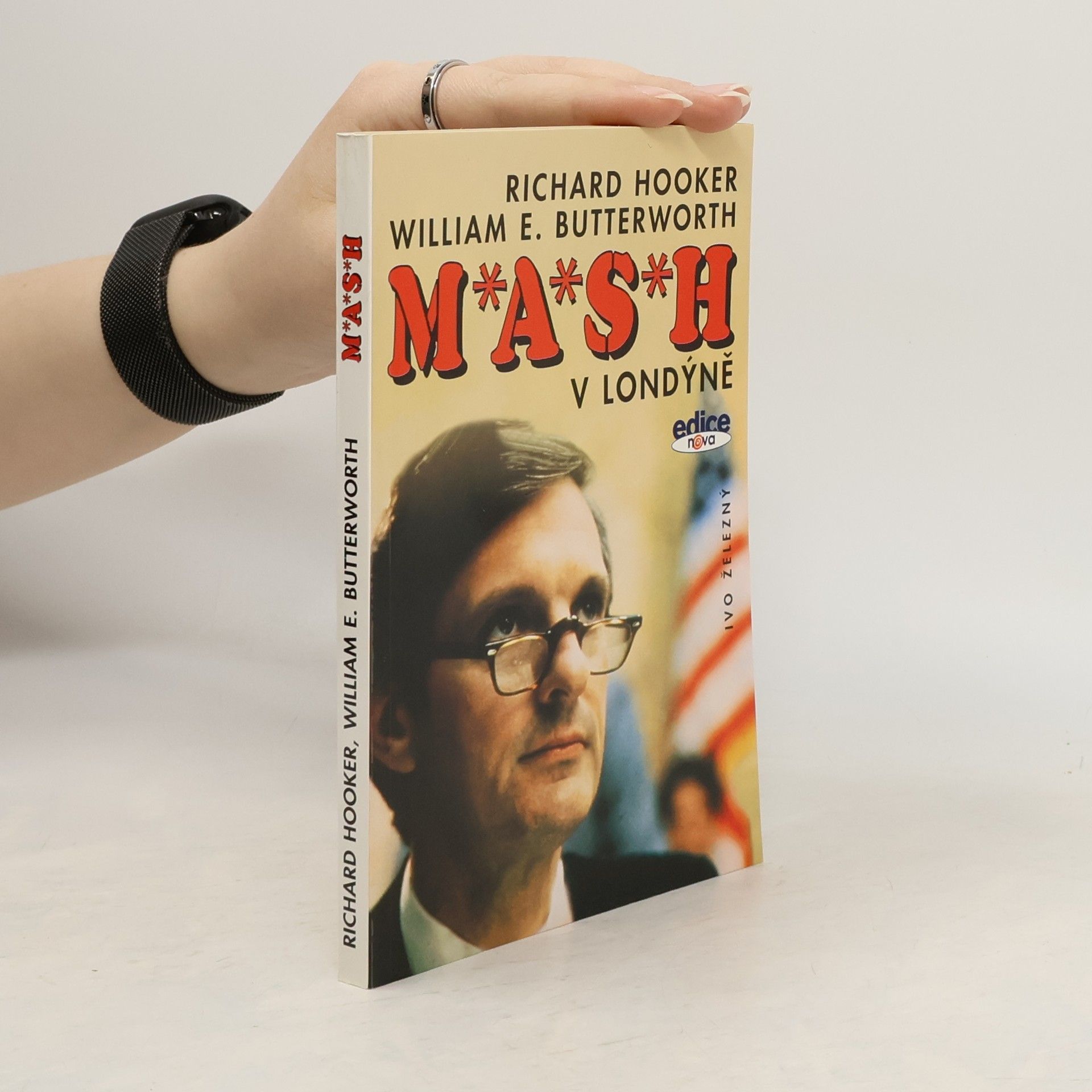 Richard Hooker M.A.S.H. v Londýně