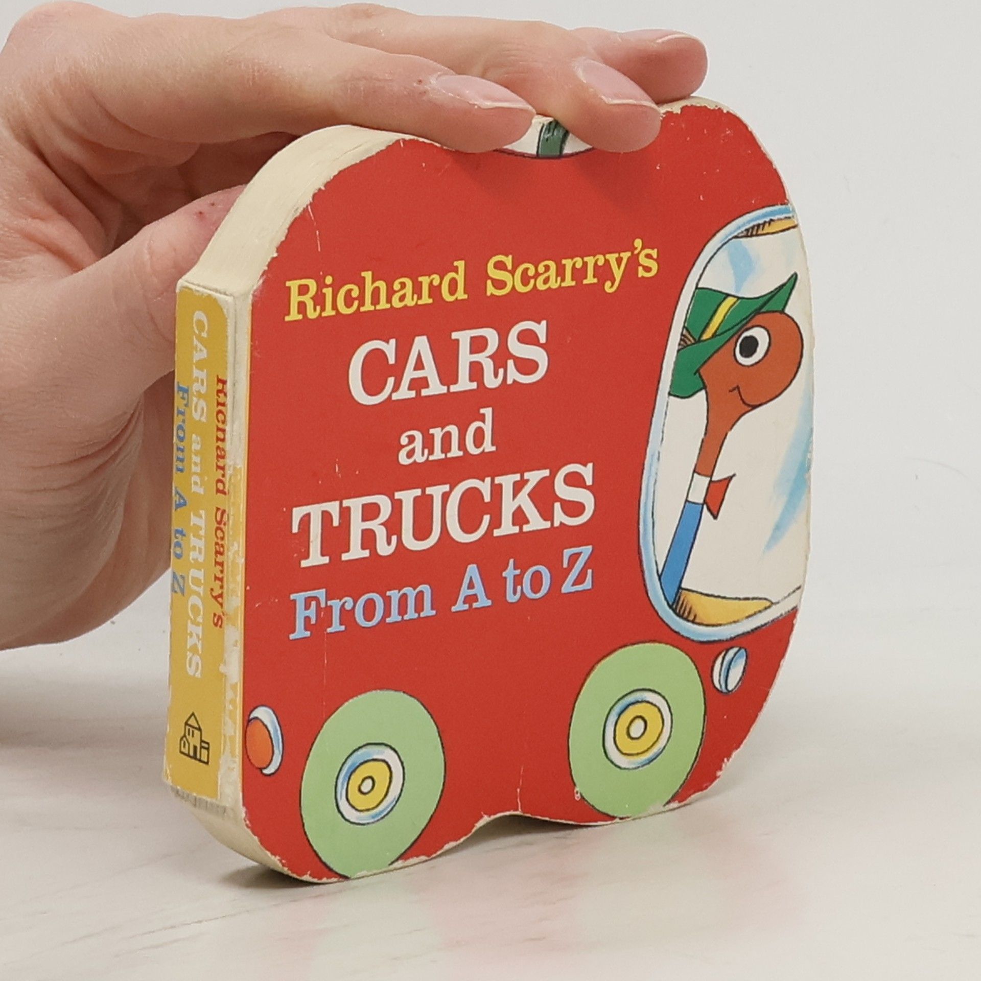 Richard Scarry Richard Scarry's Cars and Trucks from A to Z