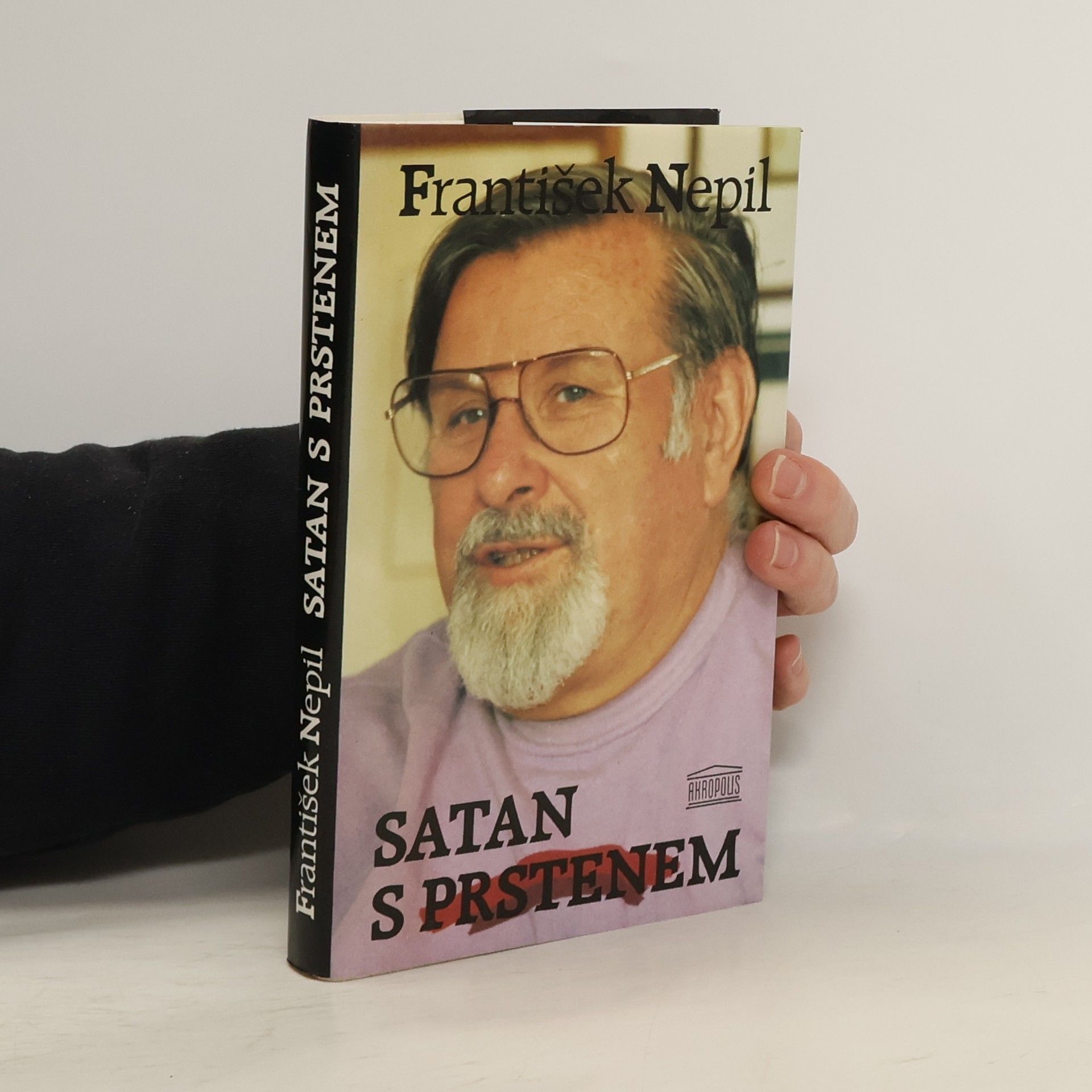František Nepil Satan s prstenem