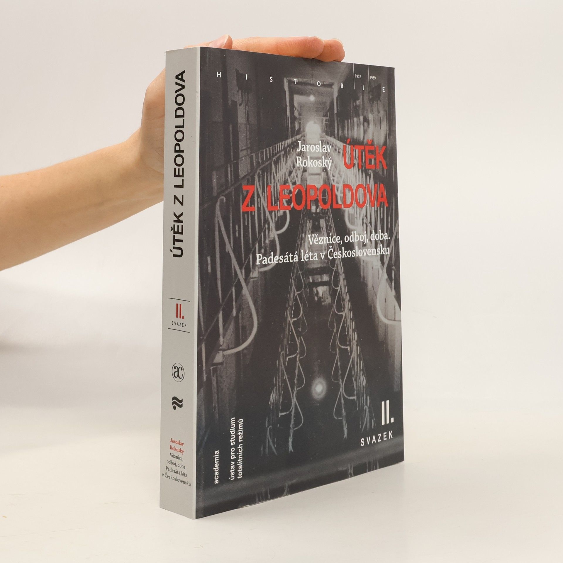 Jaroslav Rokoský Útěk z Leopoldova: Věznice, odboj, doba: Padesátá léta v Československu II