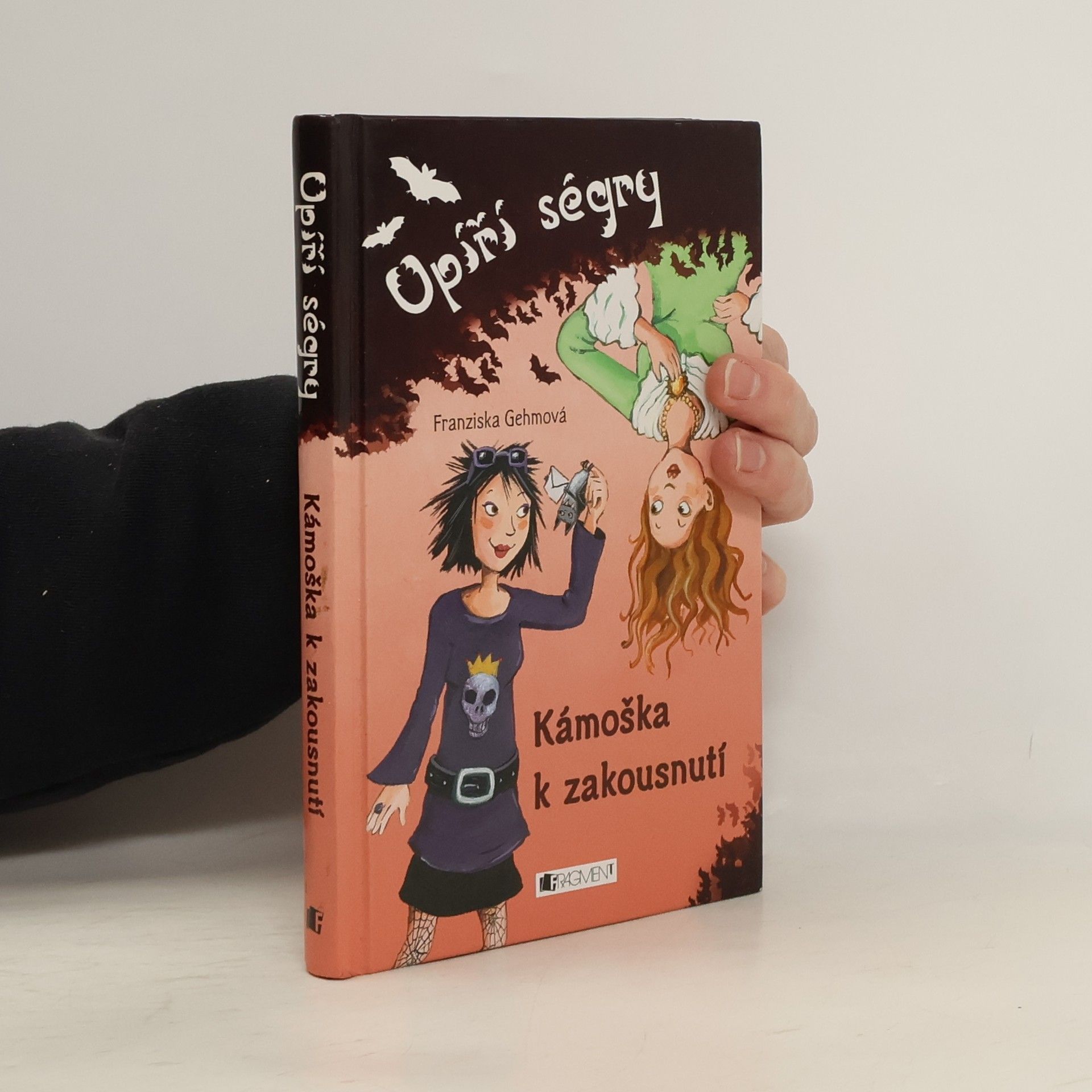 Kámoška k zakousnutí