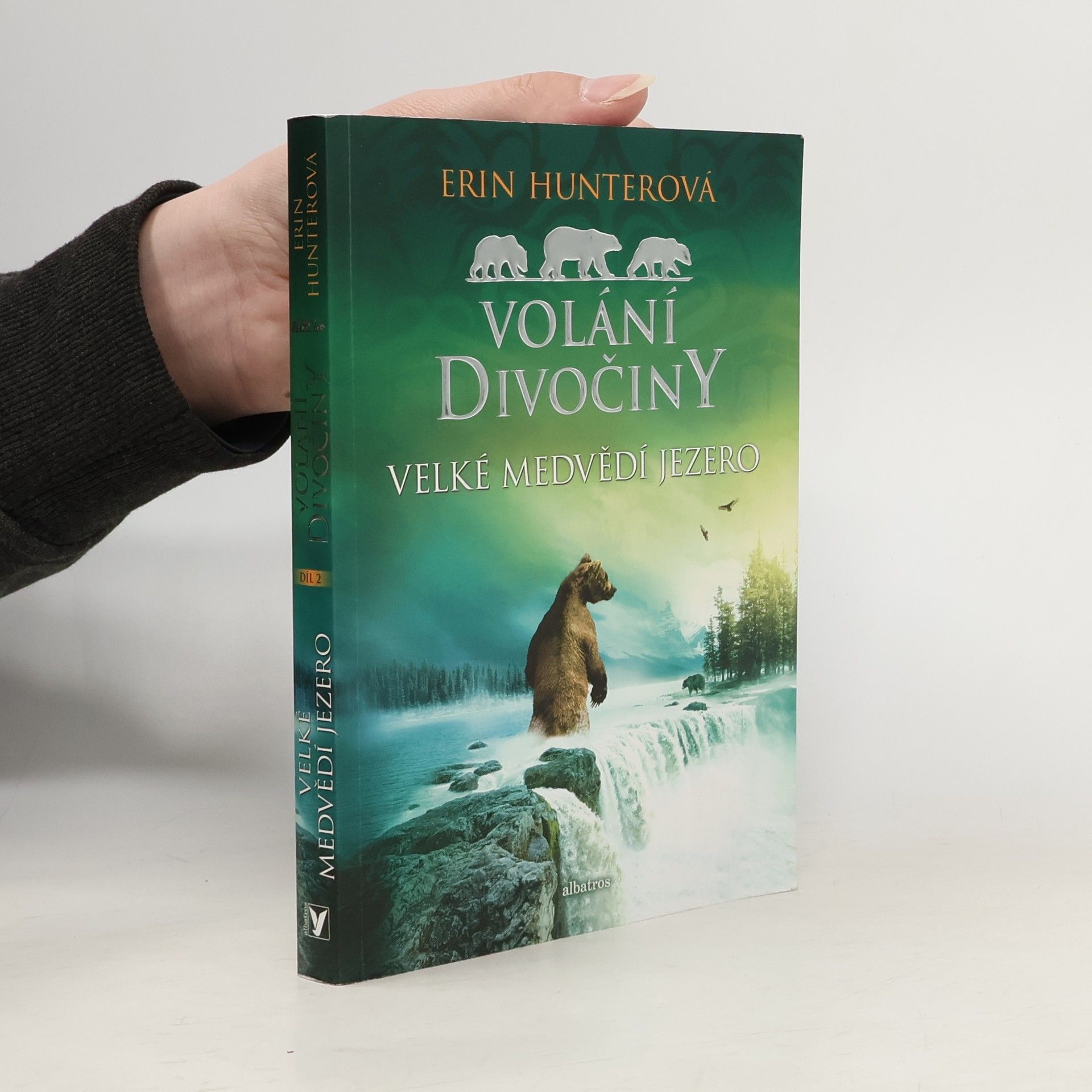 Erin Hunter Velké Medvědí jezero