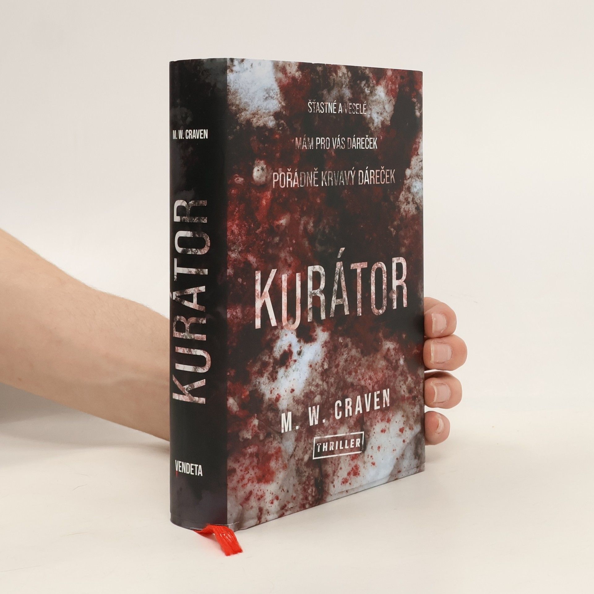 M.W. Craven Kurátor