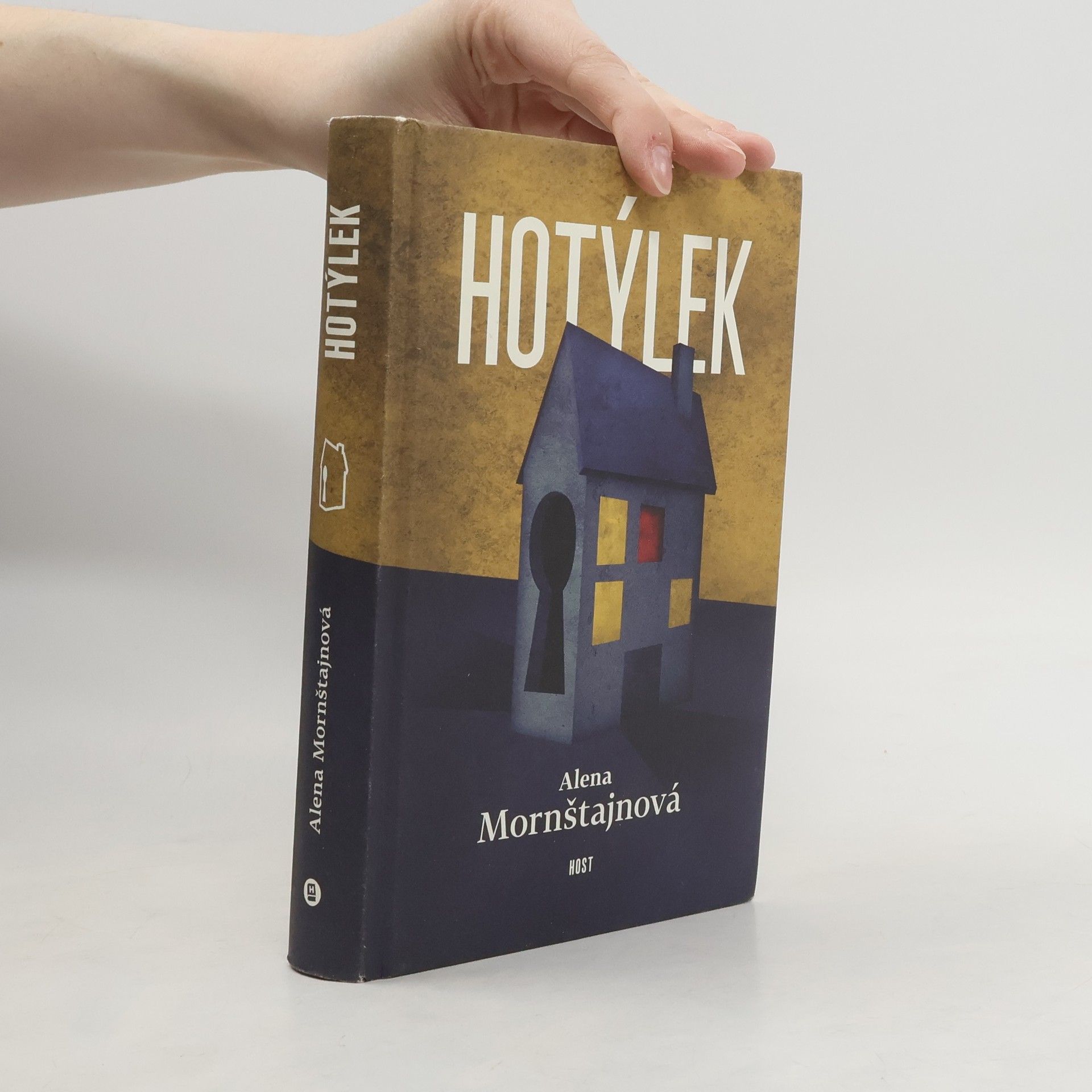 Alena Mornštajnová Hotýlek