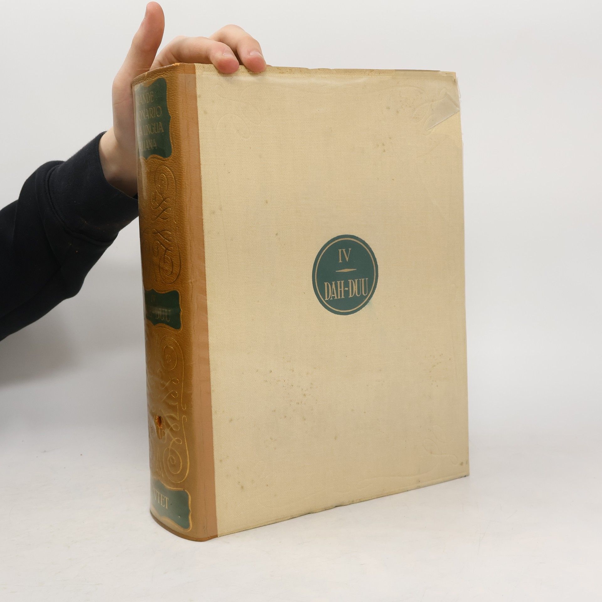 Salvatore Battaglia Grande dizionario della lingua italiana IV