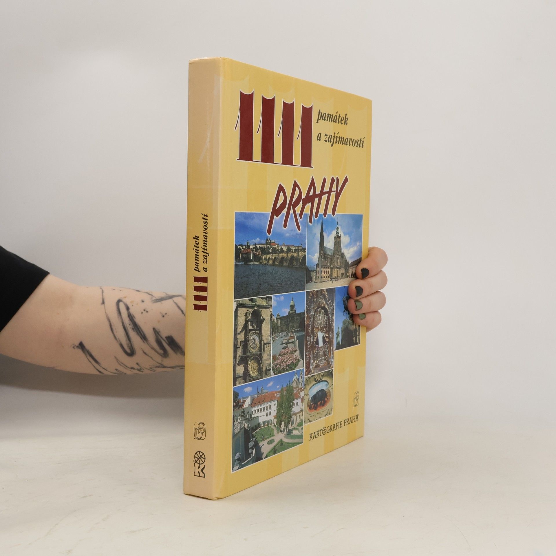 P. David 1111 památek a zajímavostí Prahy