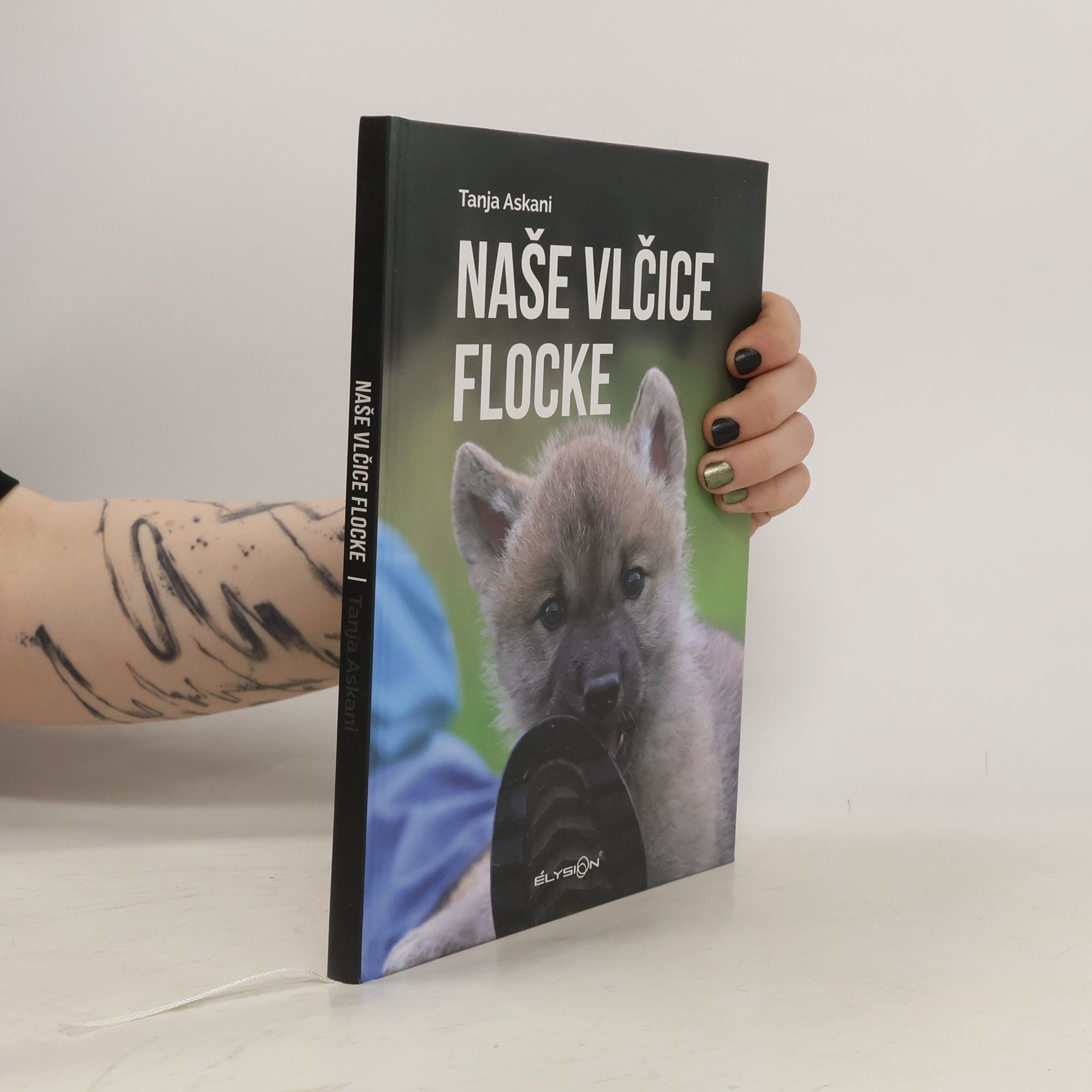Tanja Askani Naše vlčice Flocke
