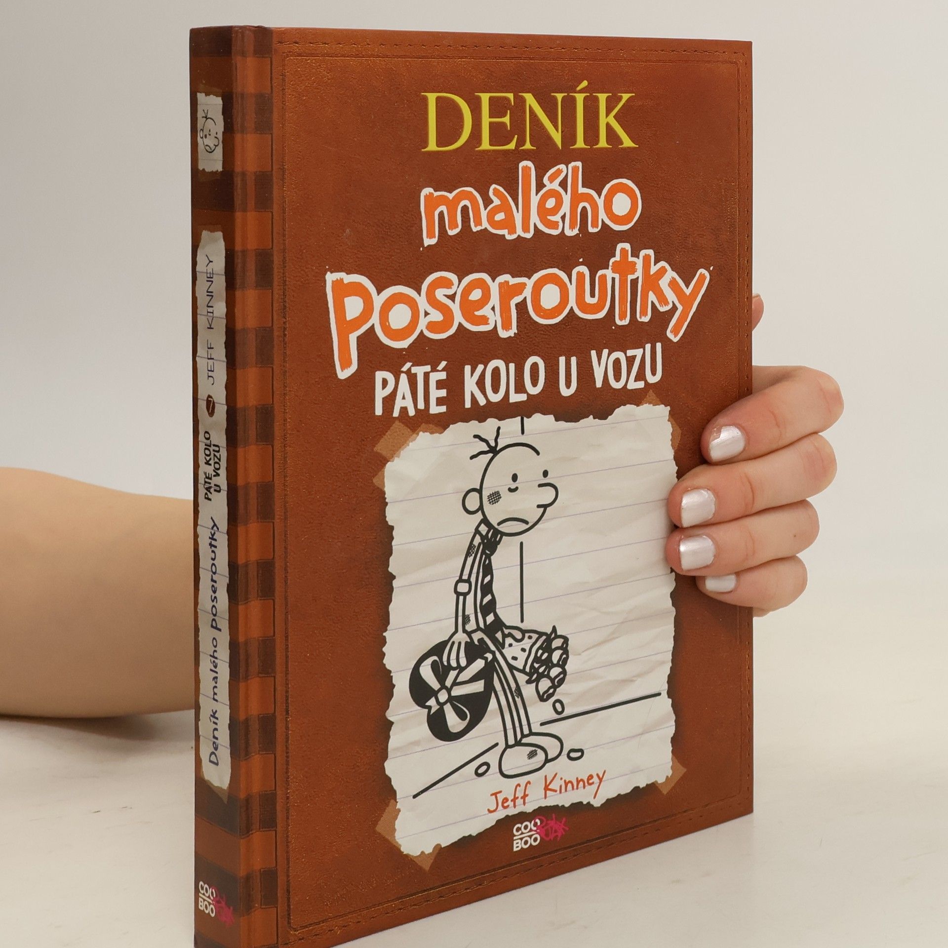 Jeff Kinney Deník malého poseroutky 7. Páté kolo u vozu