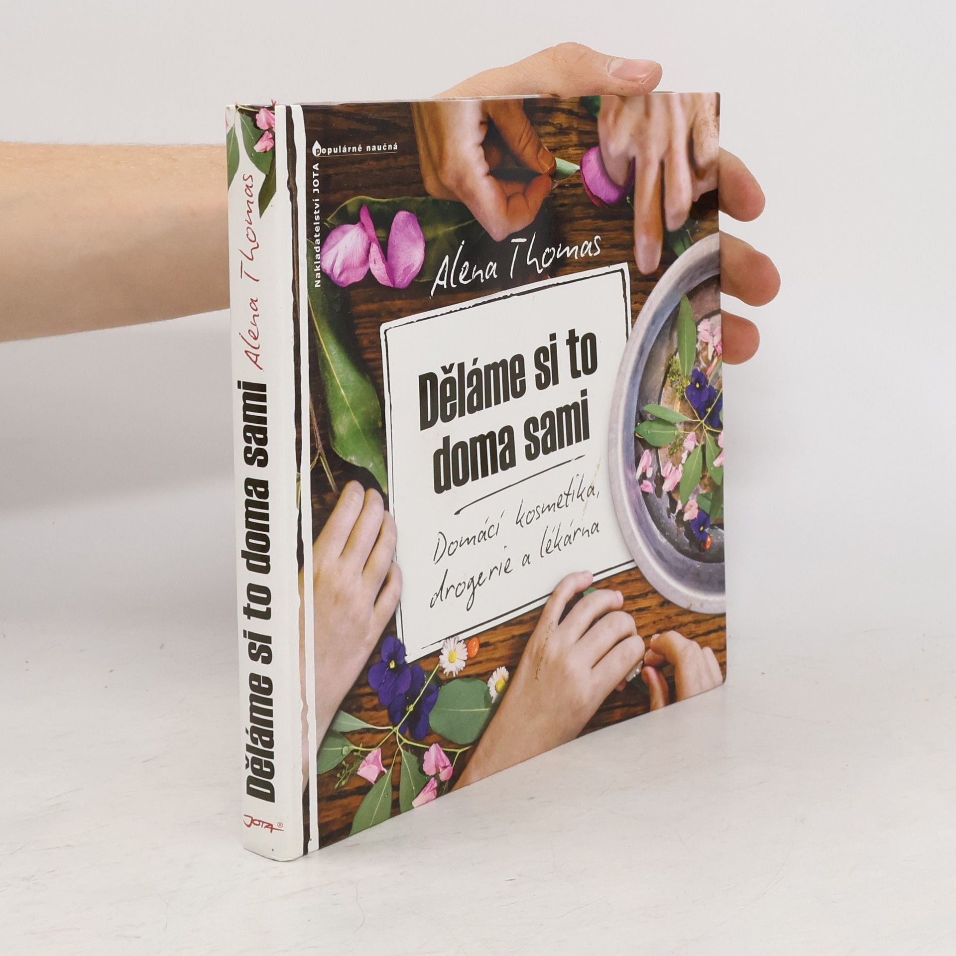 Alena Thomas Děláme si to doma sami
