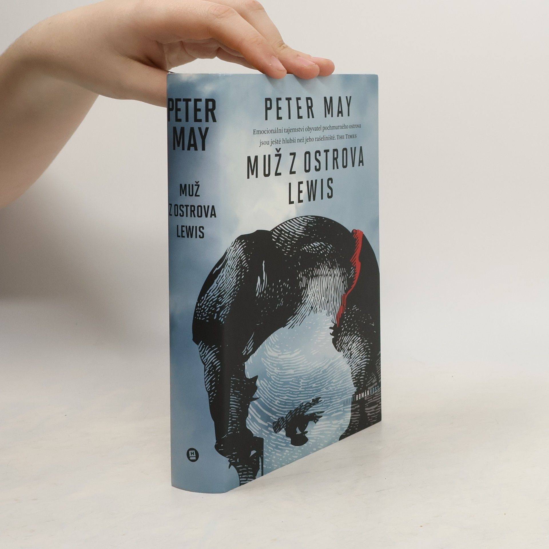 Peter May Muž z ostrova Lewis
