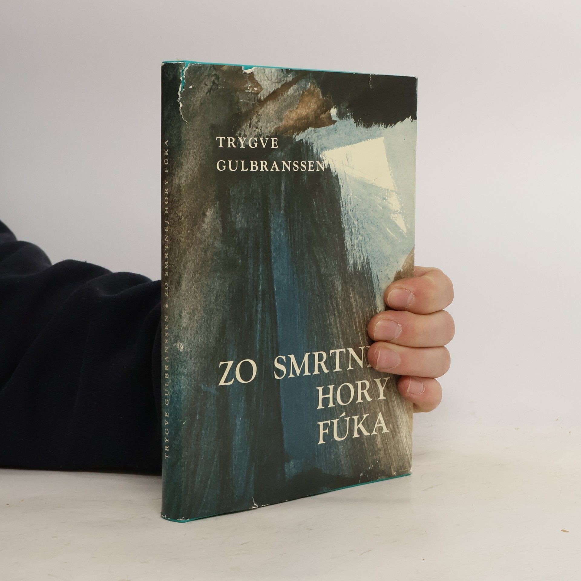 Zo smrtnej hory fúka